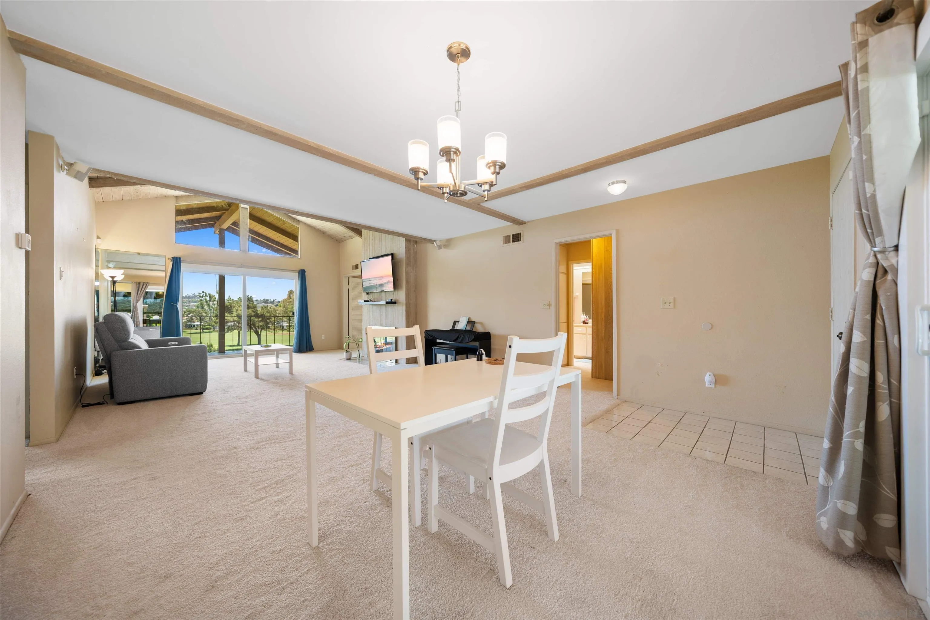 Photo #9: 250028668 Listing: Photo #9