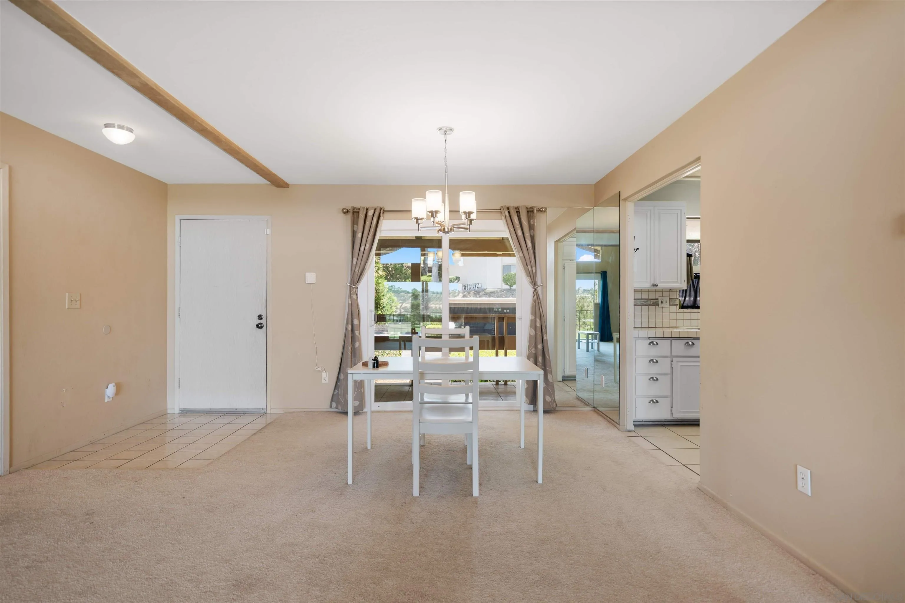 Photo #8: 250028668 Listing: Photo #8