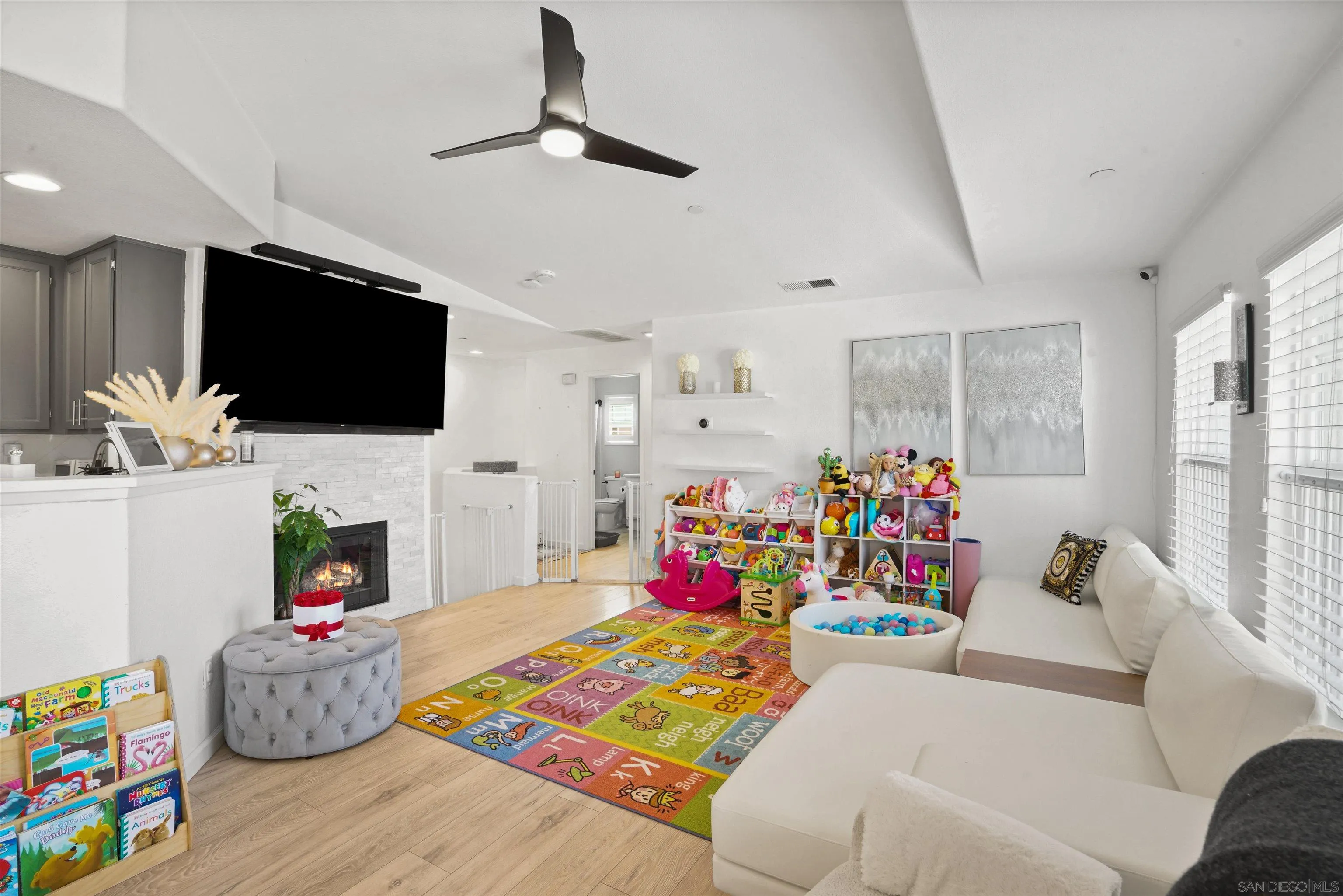 Photo #8: 250028691 Listing: Photo #8