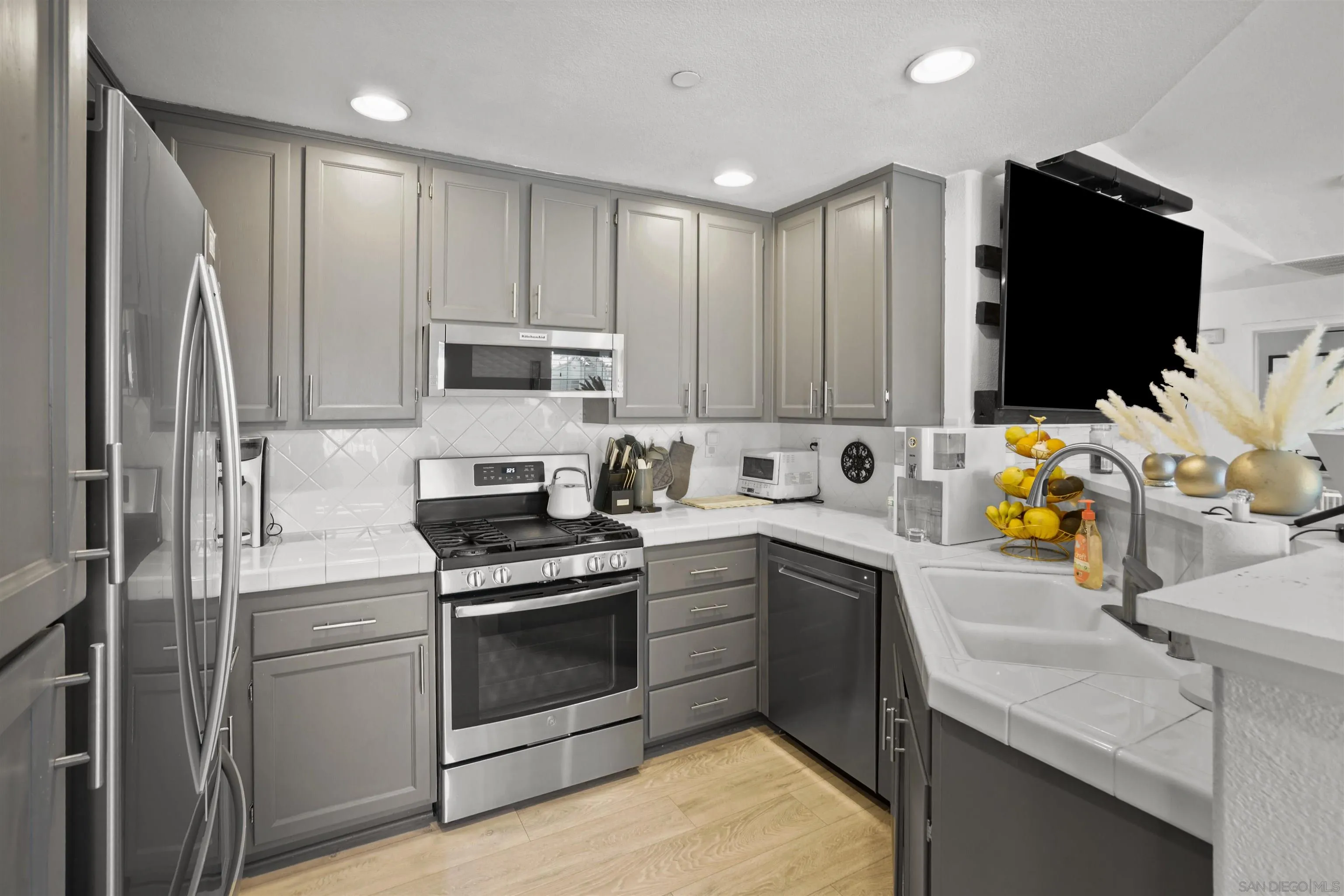 Photo #5: 250028691 Listing 