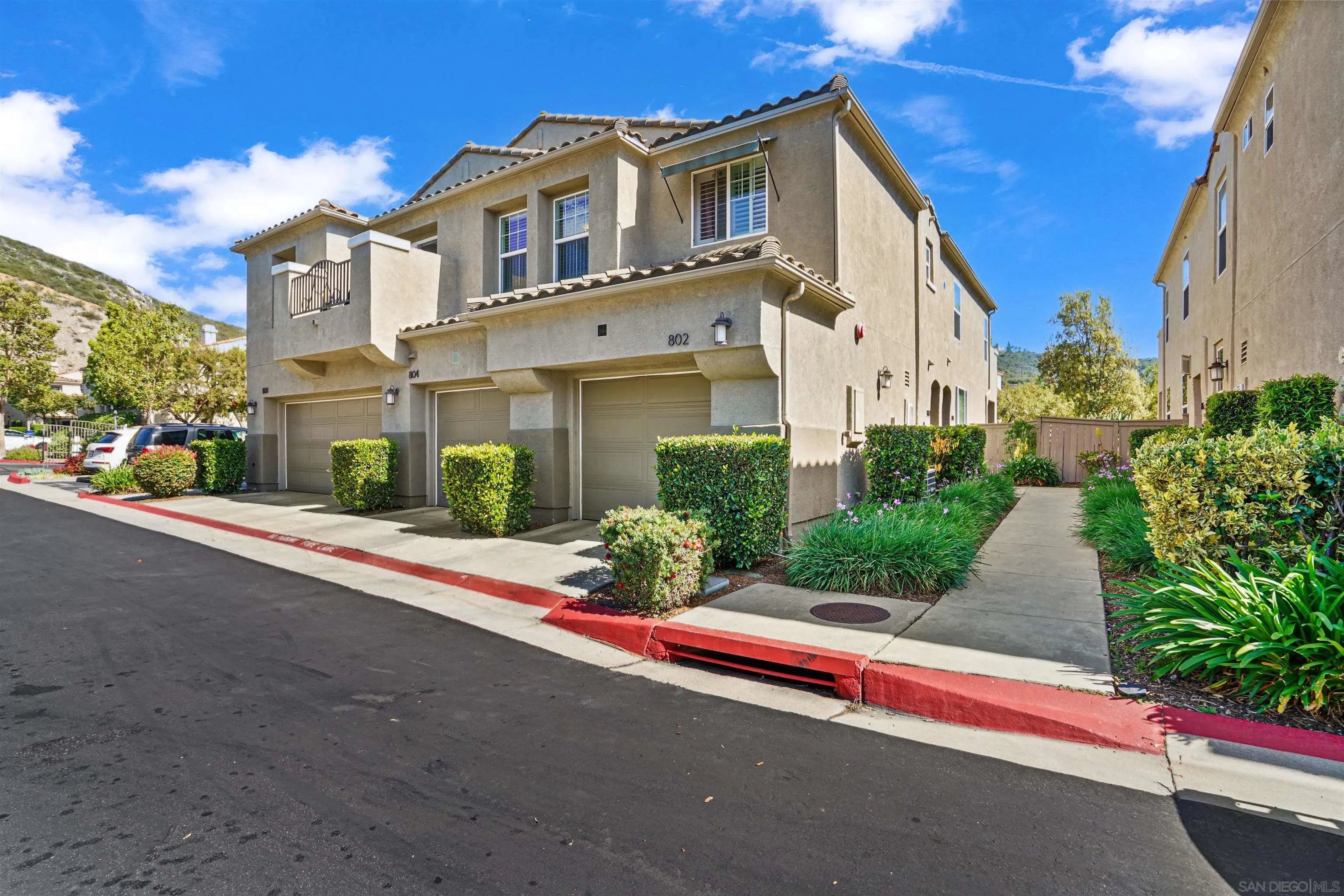 Photo #2: 250028691 Listing 