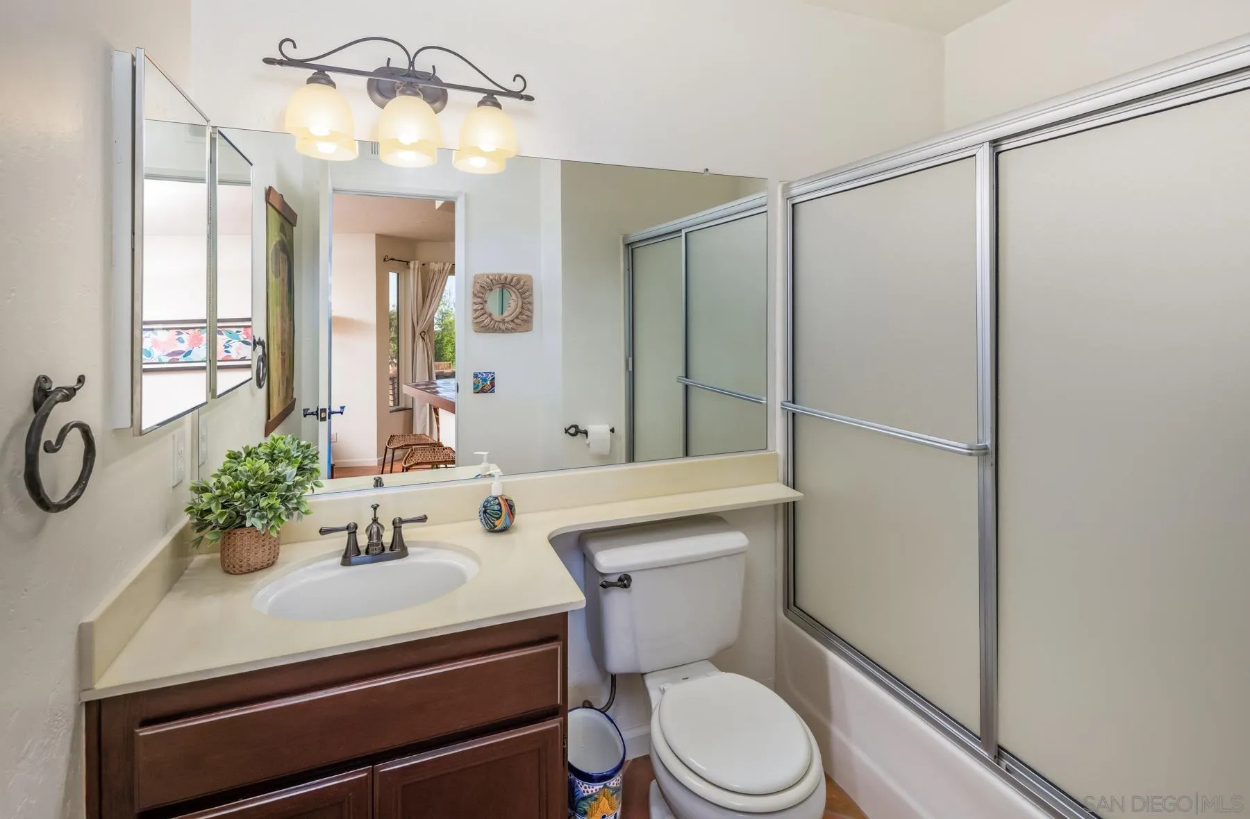 Photo #14: 250028696 Listing: Photo #14