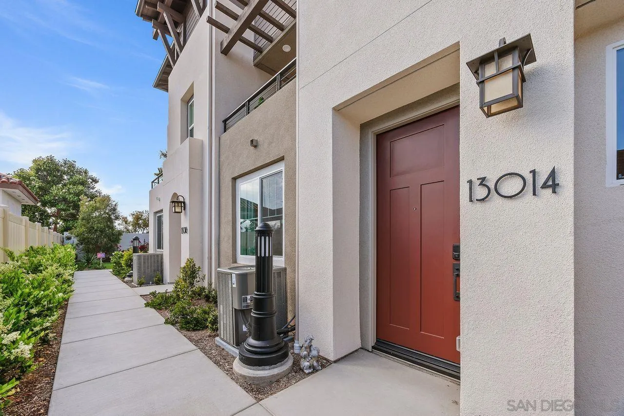 Photo #3: 250028737 Listing 