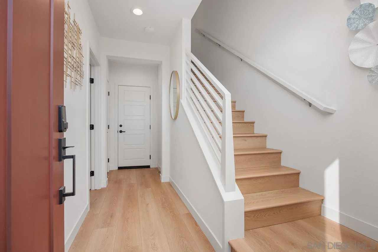 Photo #4: 250028737 Listing 