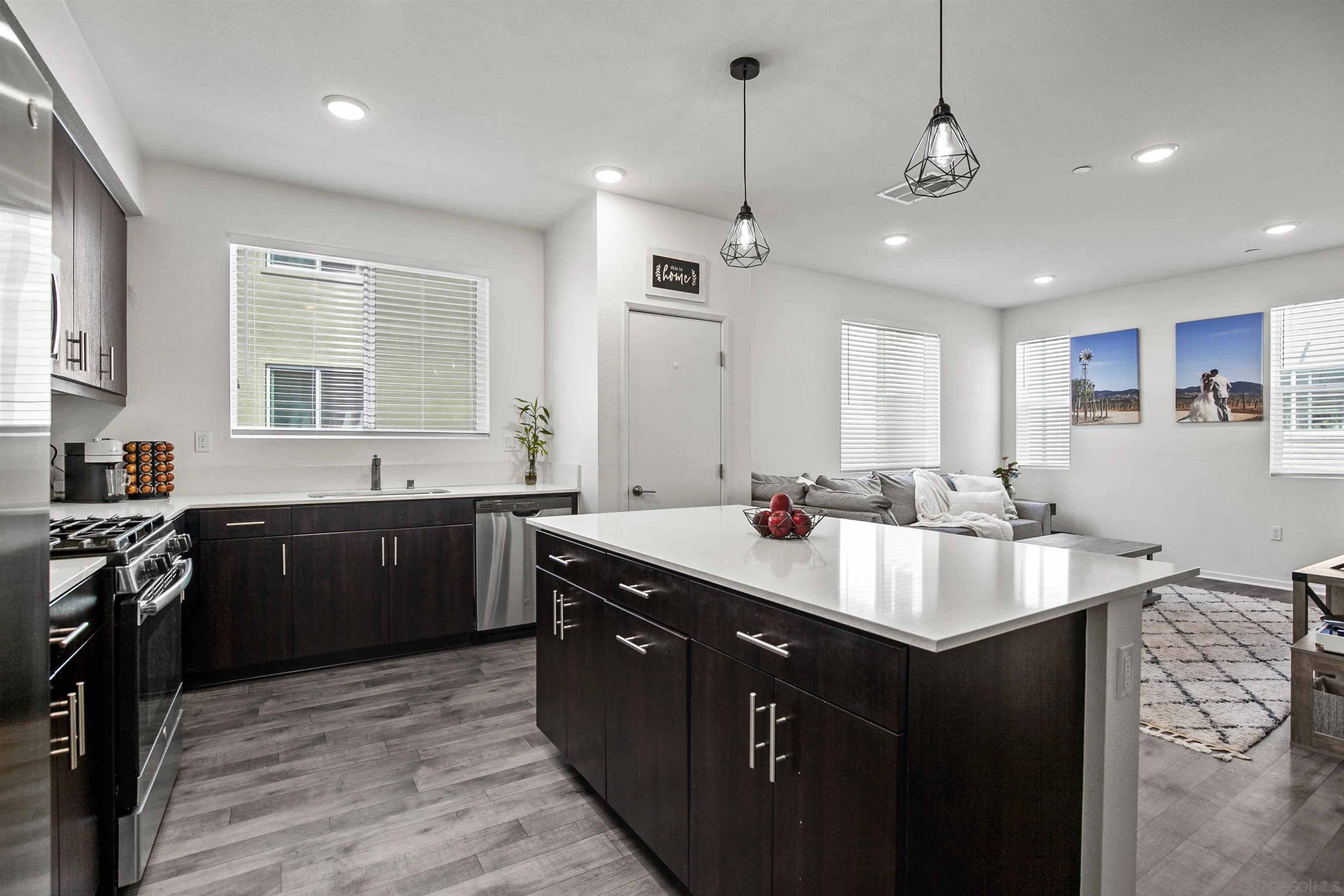 Photo #6: 250028771 Listing 