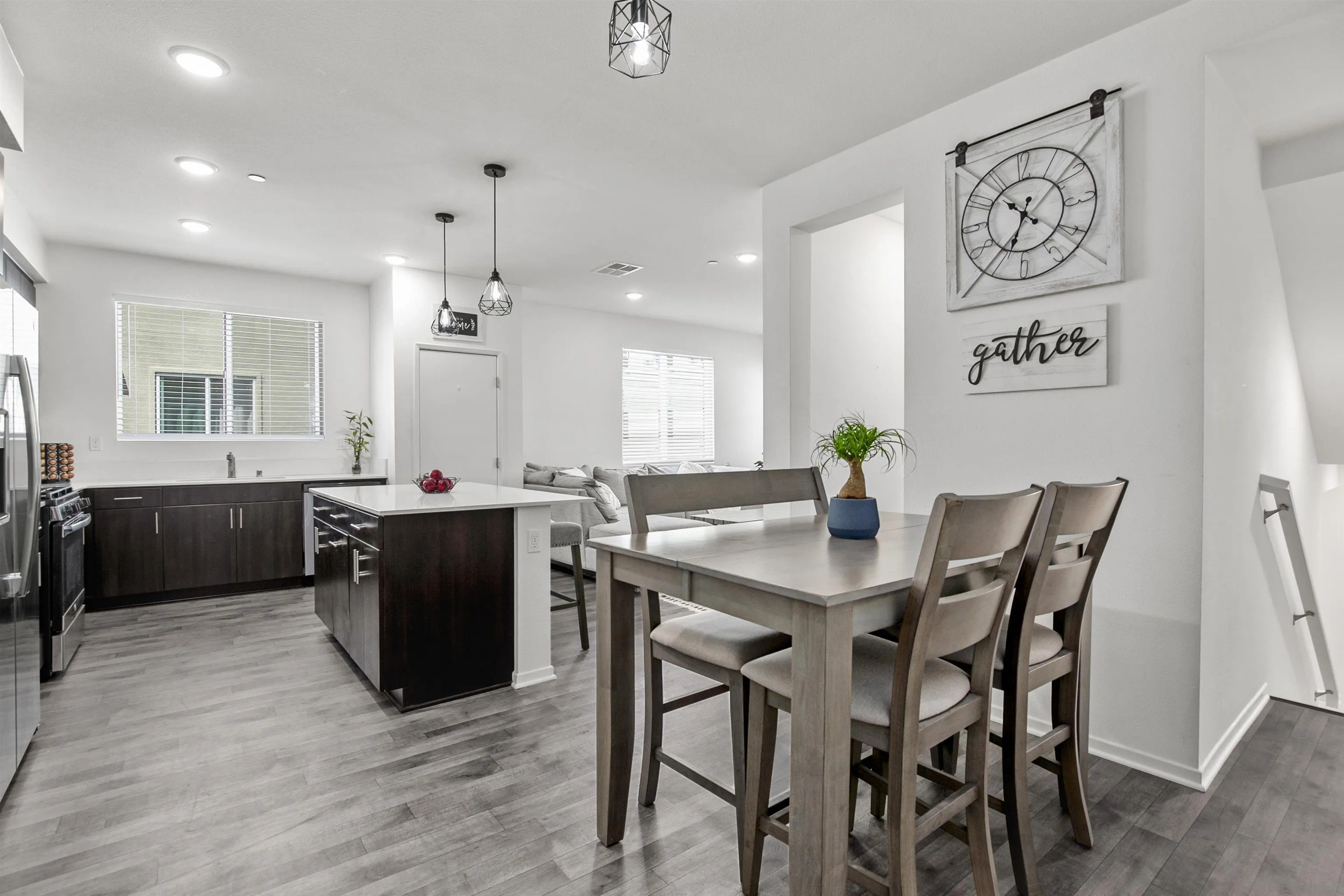 Photo #4: 250028771 Listing 