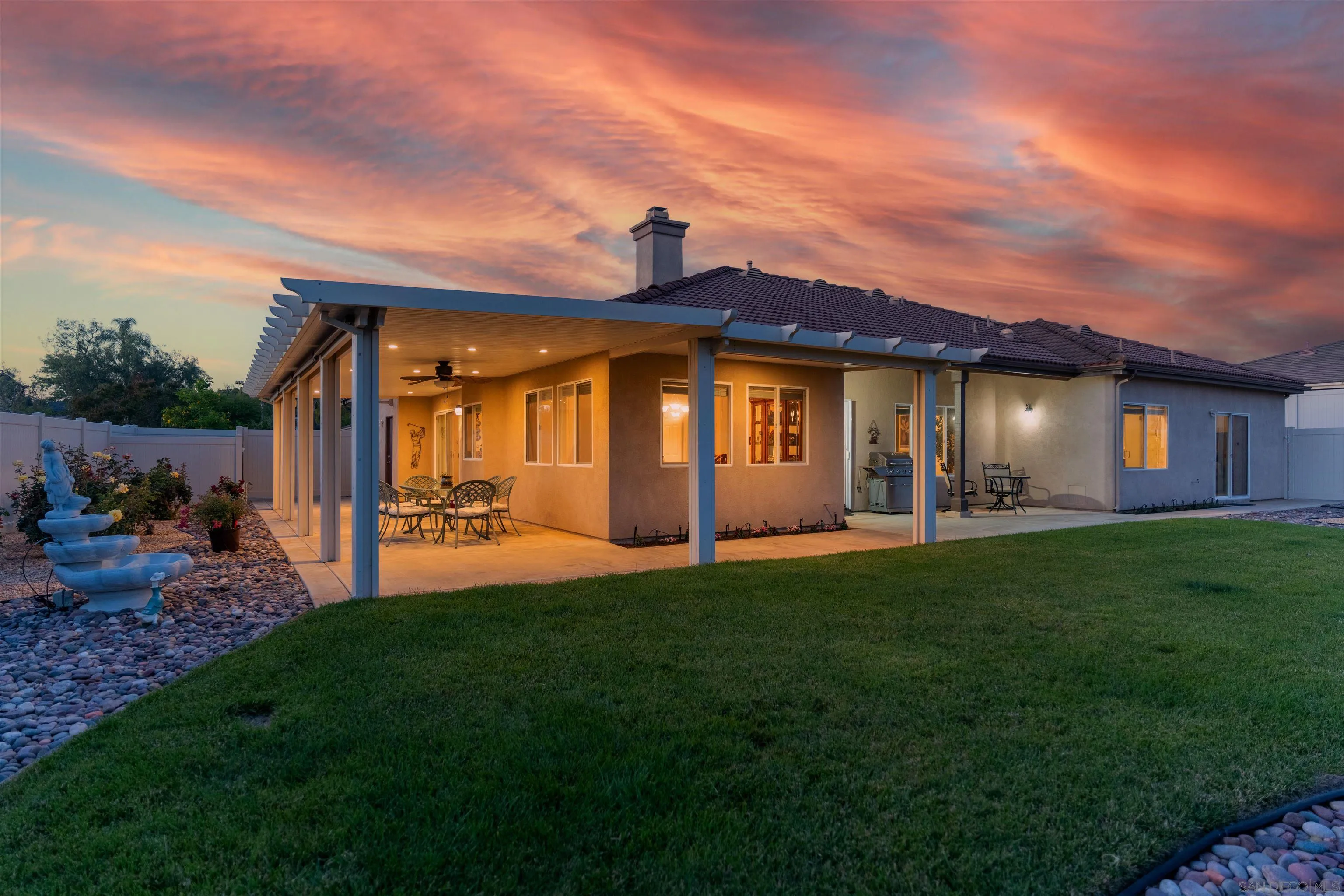https://cdn.realtyfeed.com/cdn/127/250028784/0ee89c89198b4a3876f1a1372dcf47a8.webp
