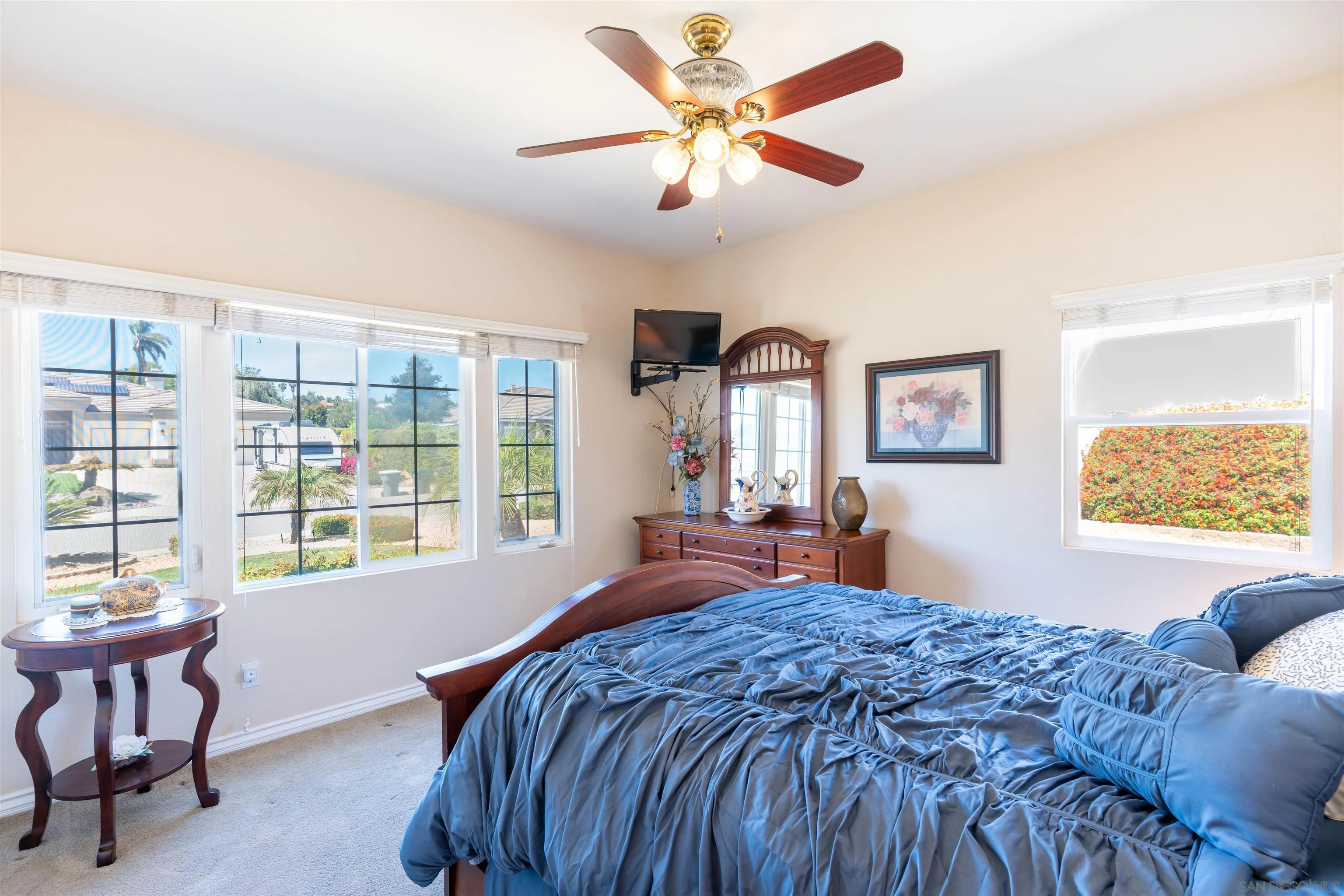 https://cdn.realtyfeed.com/cdn/127/250028784/70e2e9873027ebcdedc0eea24a98e9a5.webp