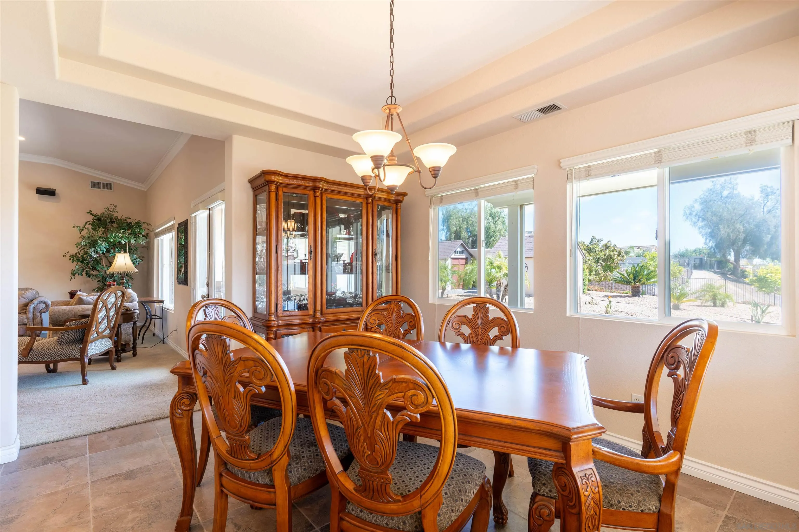 https://cdn.realtyfeed.com/cdn/127/250028784/9c428ef4b5f62bafeddcd08316211e41.webp