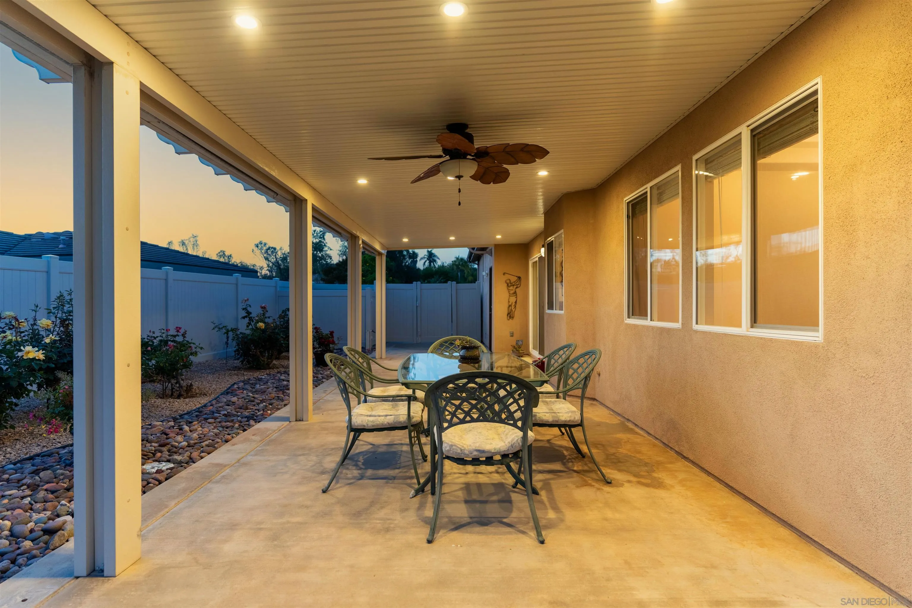https://cdn.realtyfeed.com/cdn/127/250028784/b833bcbffe15e9002d11416f9af06a69.webp