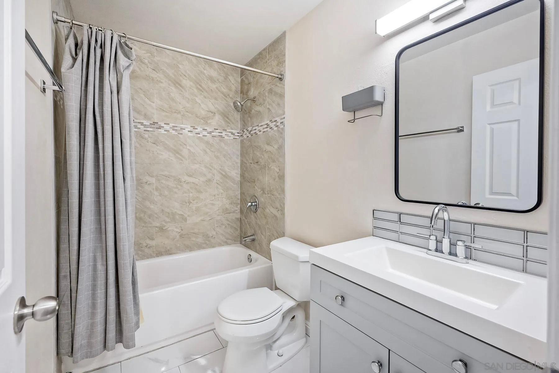 Photo #23: 250028794 Listing: Photo #23