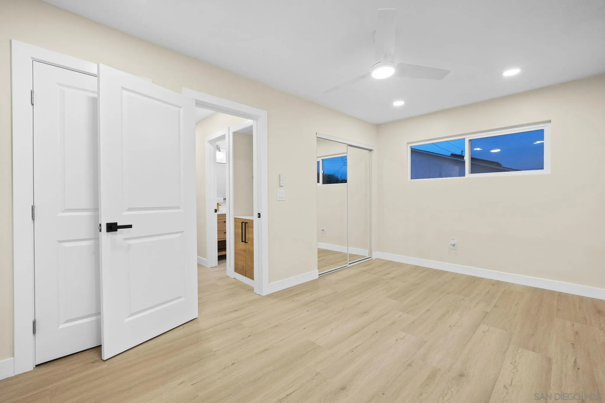 https://cdn.realtyfeed.com/cdn/127/250028840/61bebc19c6f5beb3e0c93ea7d80badce.webp