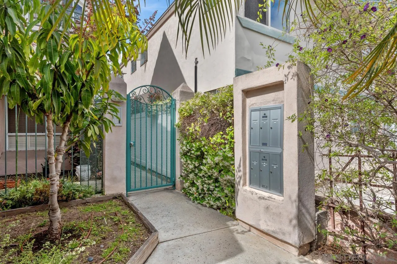 Photo #3: 250028842 Listing 