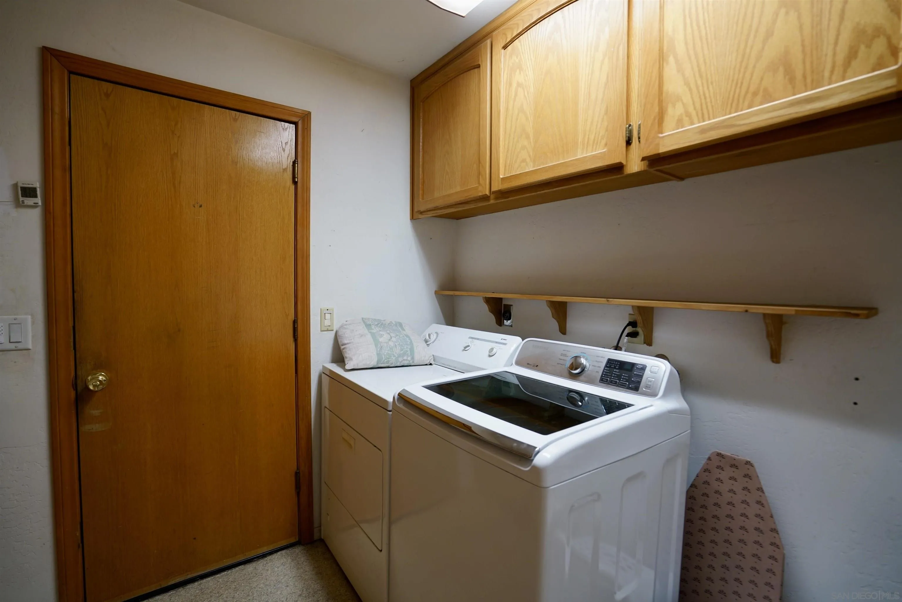 https://cdn.realtyfeed.com/cdn/127/250028846/1aa8e1b464531cd8af07c87d4502d266.webp