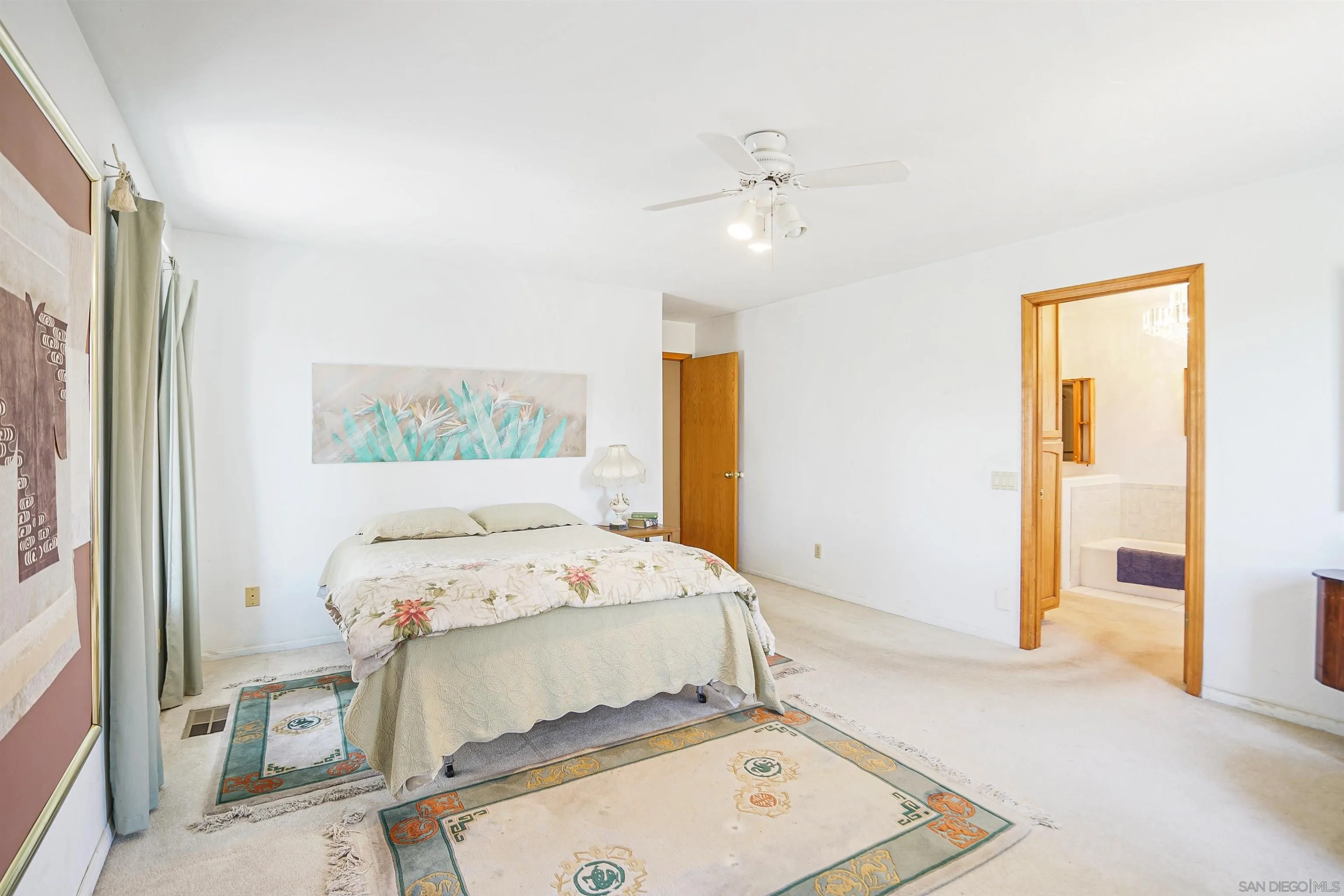 https://cdn.realtyfeed.com/cdn/127/250028846/b1bd35ee6400f18e7955ca6739e2e508.webp