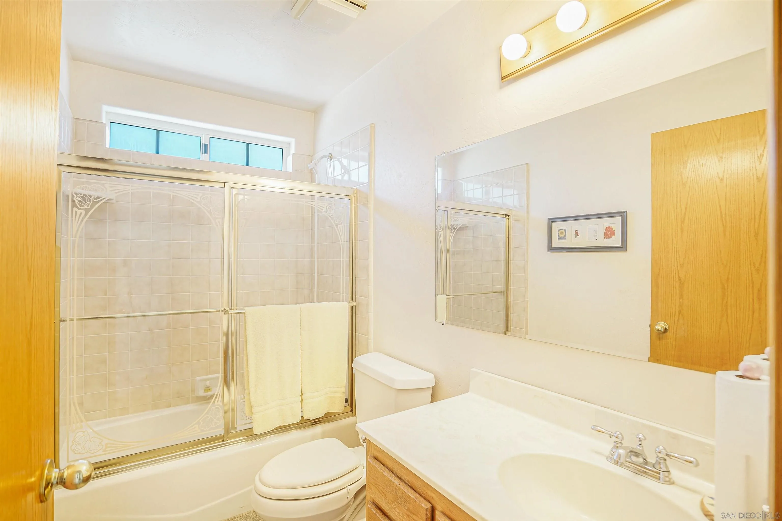https://cdn.realtyfeed.com/cdn/127/250028846/cc37bf0233ad57a1f061a8d2060584bb.webp