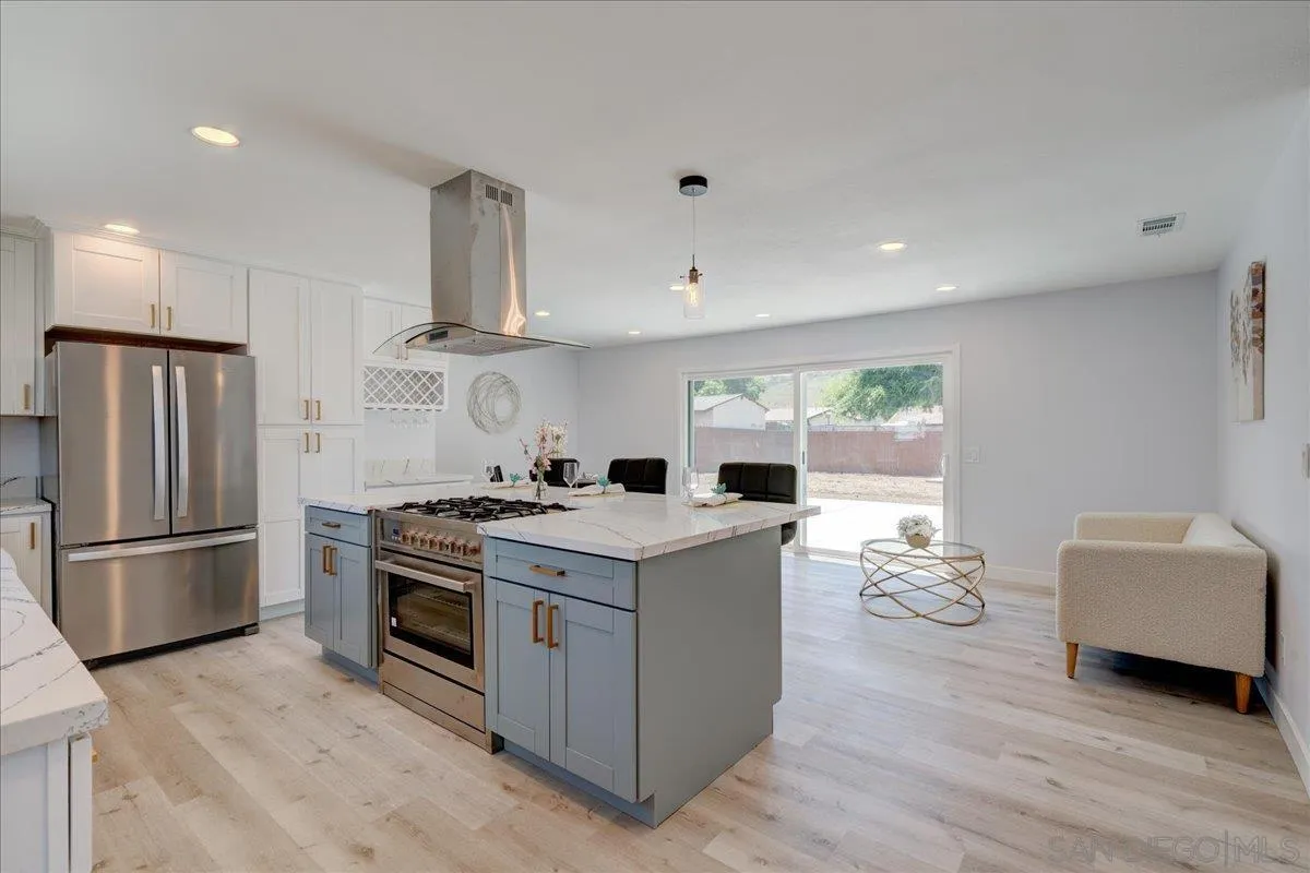 https://cdn.realtyfeed.com/cdn/127/250028855/19c411a7247056e22a5417e203ea090d.webp