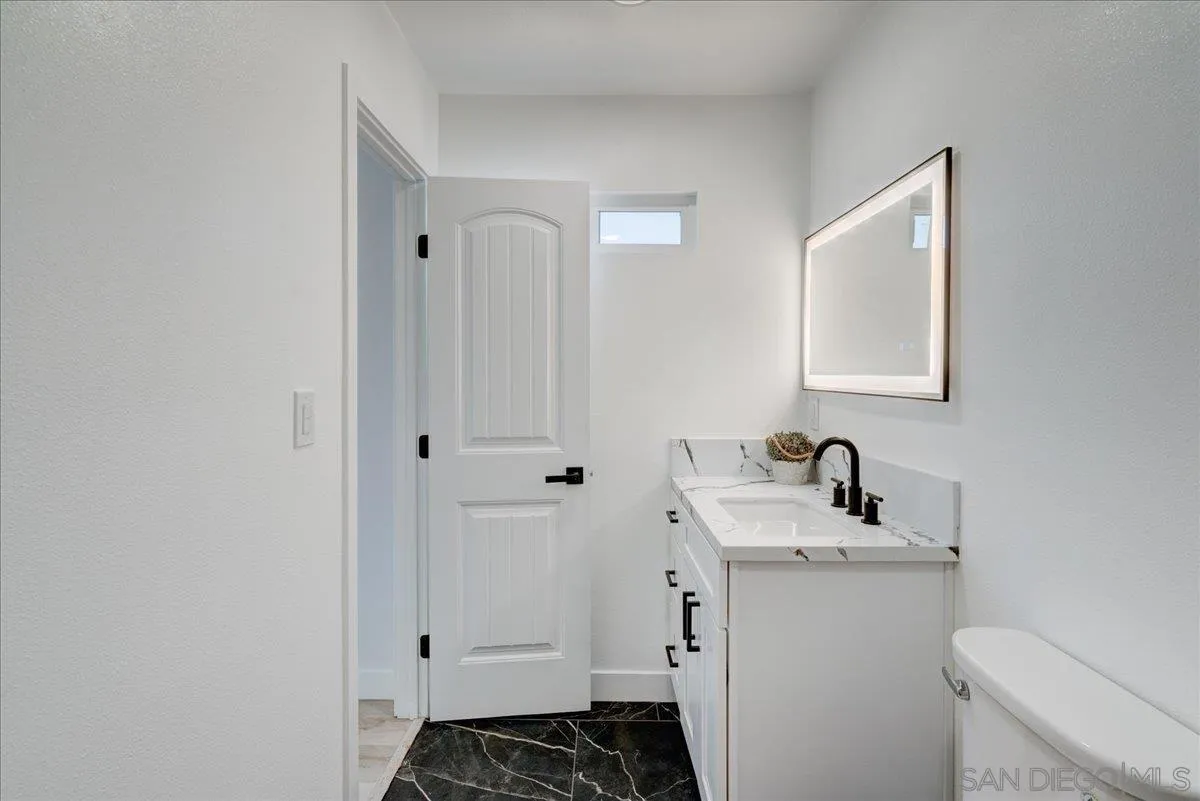 https://cdn.realtyfeed.com/cdn/127/250028855/34c51c69165ad9f808bf56e801cb3f4a.webp