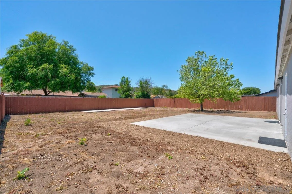 https://cdn.realtyfeed.com/cdn/127/250028855/4cfac4901279e9b486c055e509db0c5e.webp