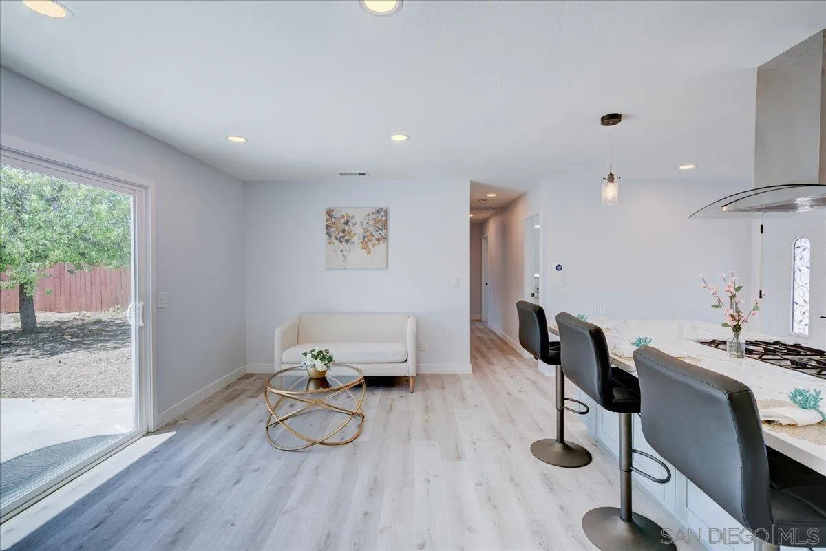 https://cdn.realtyfeed.com/cdn/127/250028855/d385bb6d3378323b591a1bf1a5b62971.webp