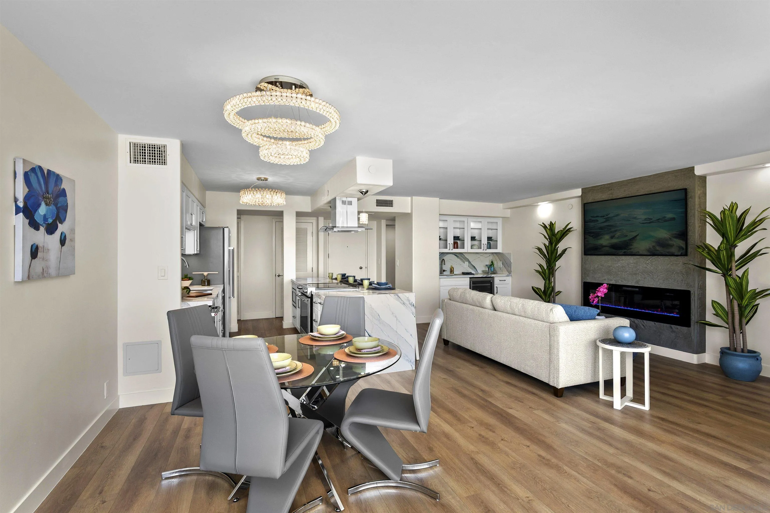 Photo #11: 250028868 Listing: Photo #11
