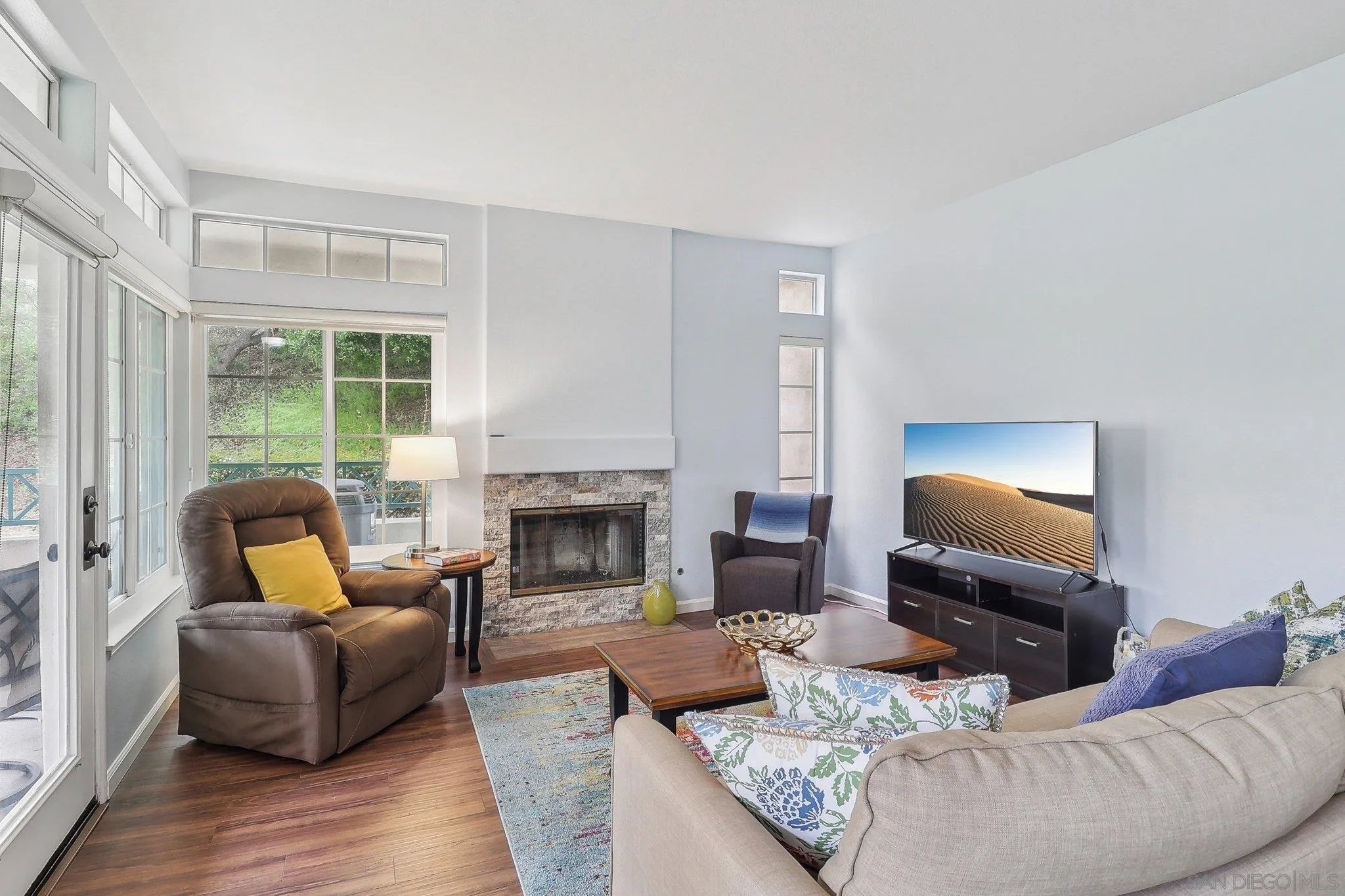 Photo #3: 250028869 Listing 