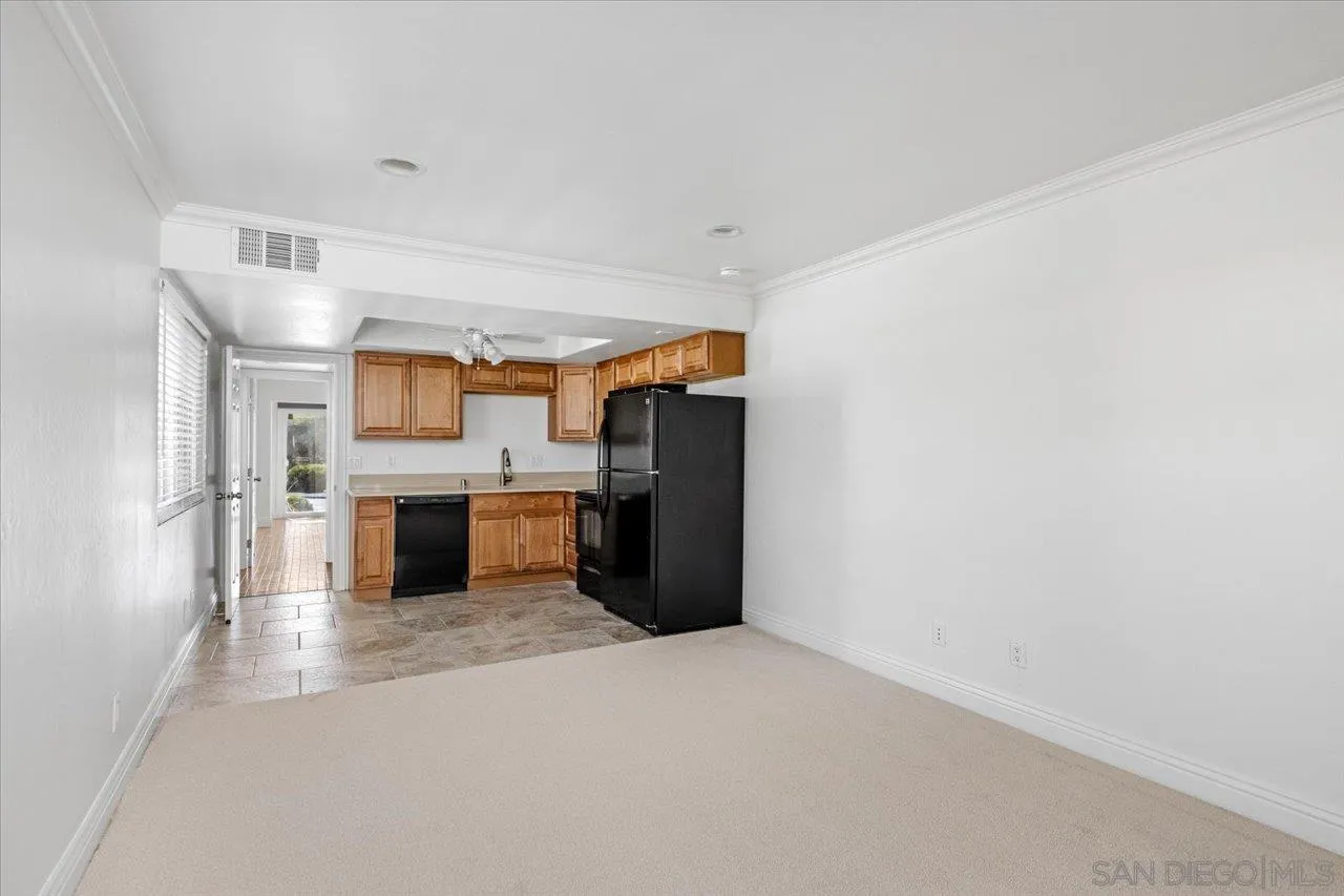Photo #5: 250028888 Listing: Photo #5