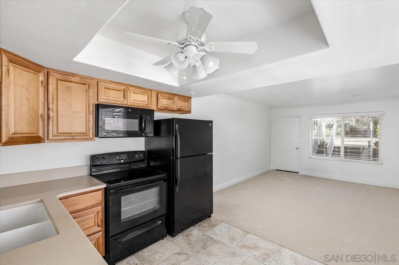 Photo #8: 250028888 Listing: Photo #8