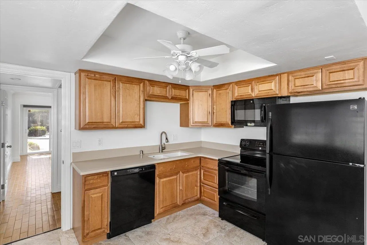 Photo #7: 250028888 Listing: Photo #7