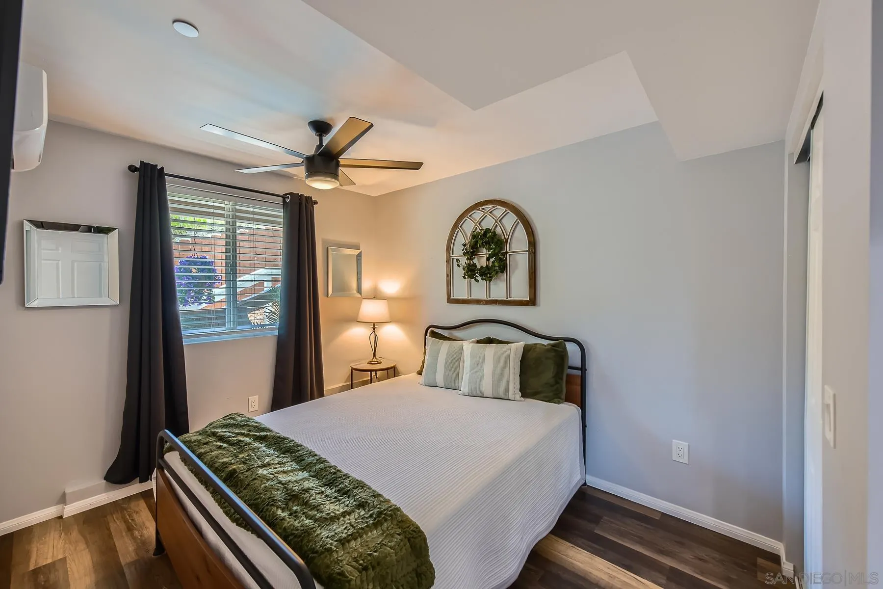 https://cdn.realtyfeed.com/cdn/127/250028907/1301c4c352641070fbdcc1d8b3486756.webp