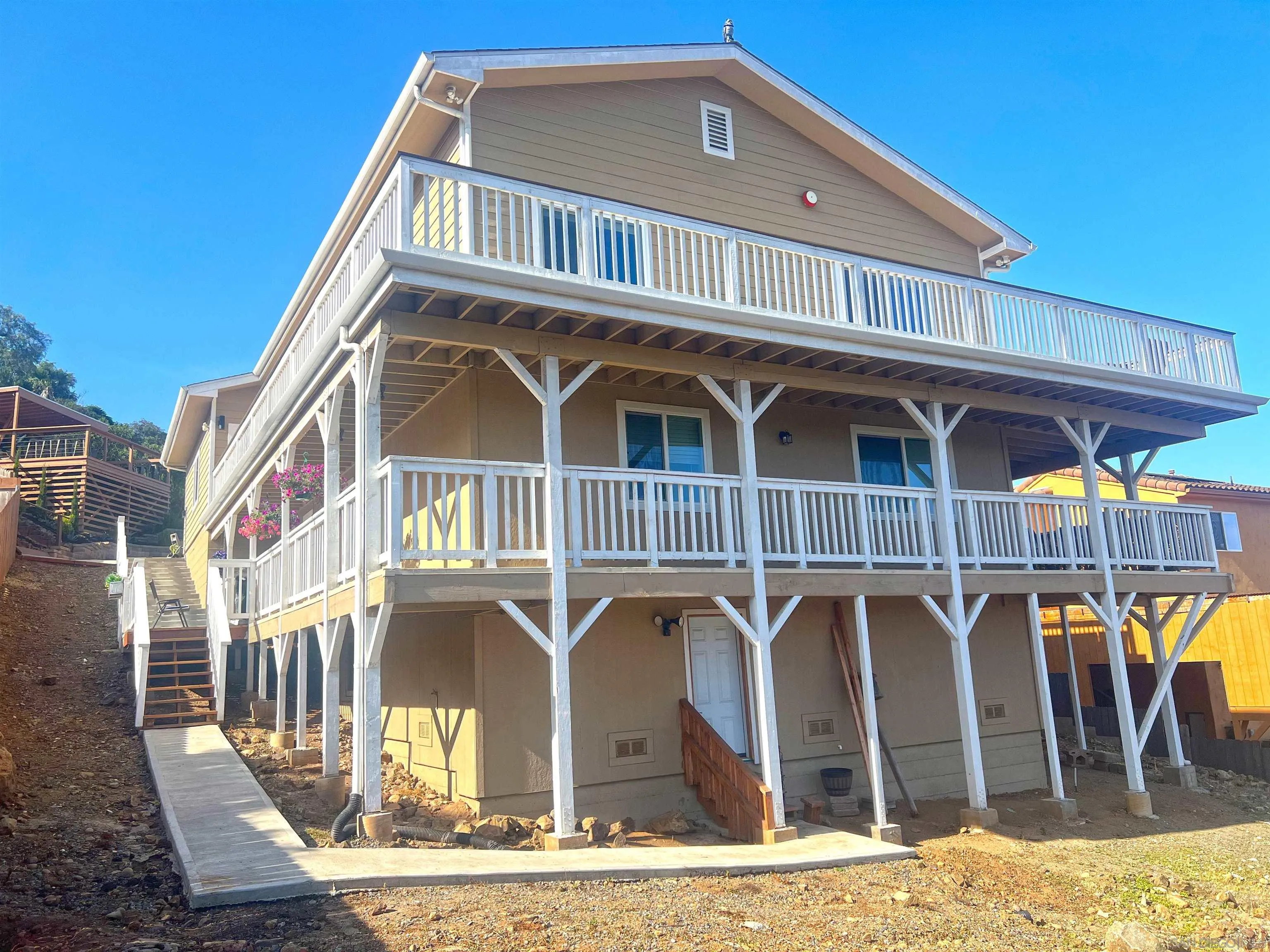 https://cdn.realtyfeed.com/cdn/127/250028907/174a72a651d59f1ff820cf7c8417124b.webp