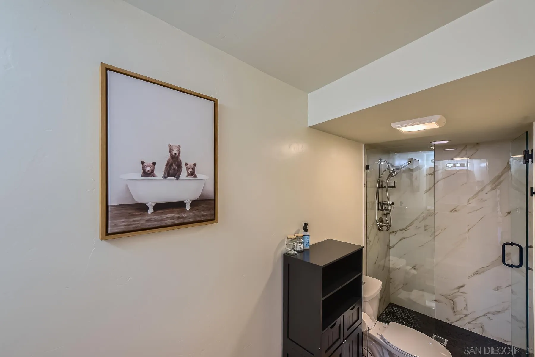 https://cdn.realtyfeed.com/cdn/127/250028907/2b76608dd357f54185c791c2e96c4820.webp