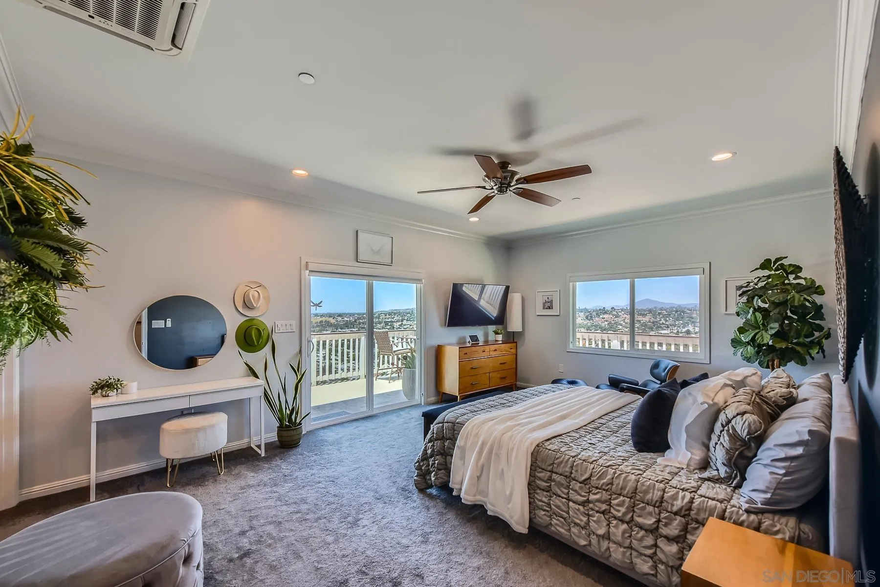 https://cdn.realtyfeed.com/cdn/127/250028907/91601242794a40047ab5e767cd01085c.webp