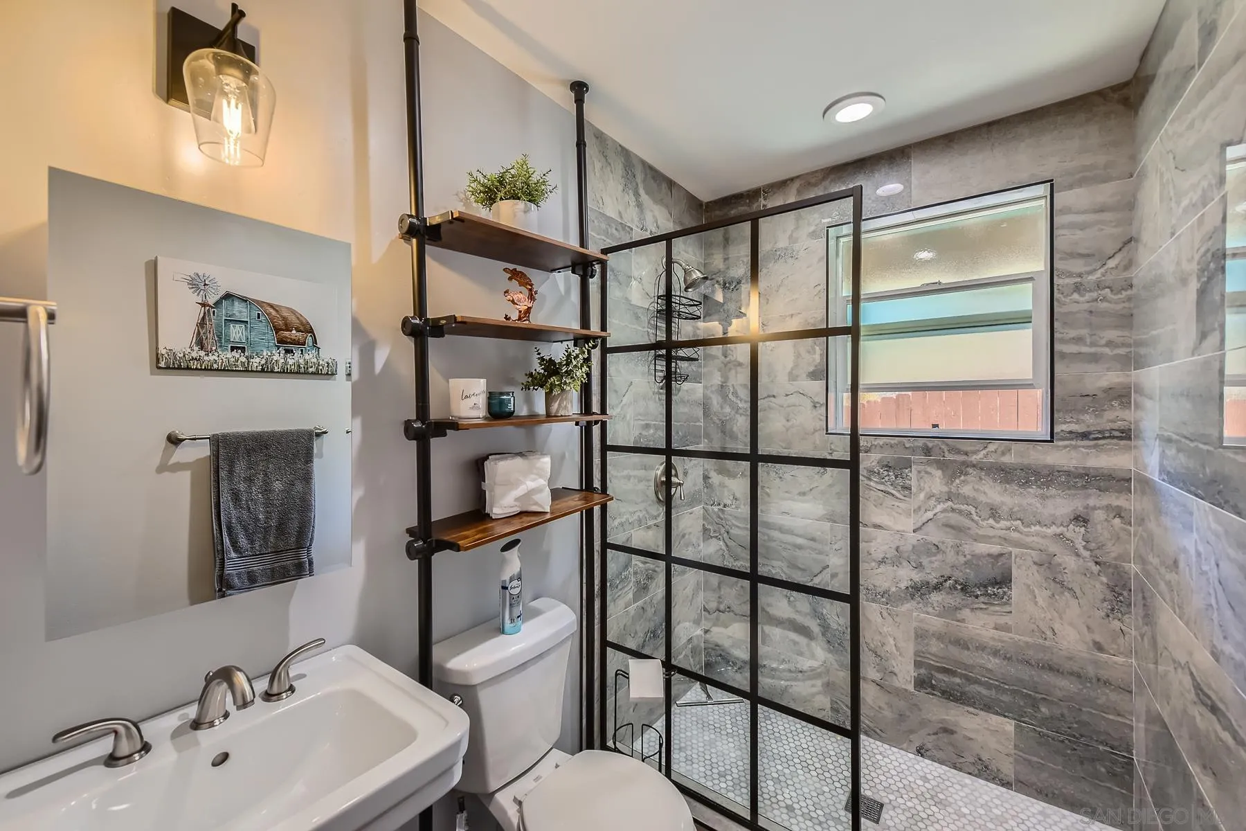 https://cdn.realtyfeed.com/cdn/127/250028907/d3c2c74ff15b2cd82eead15119855073.webp