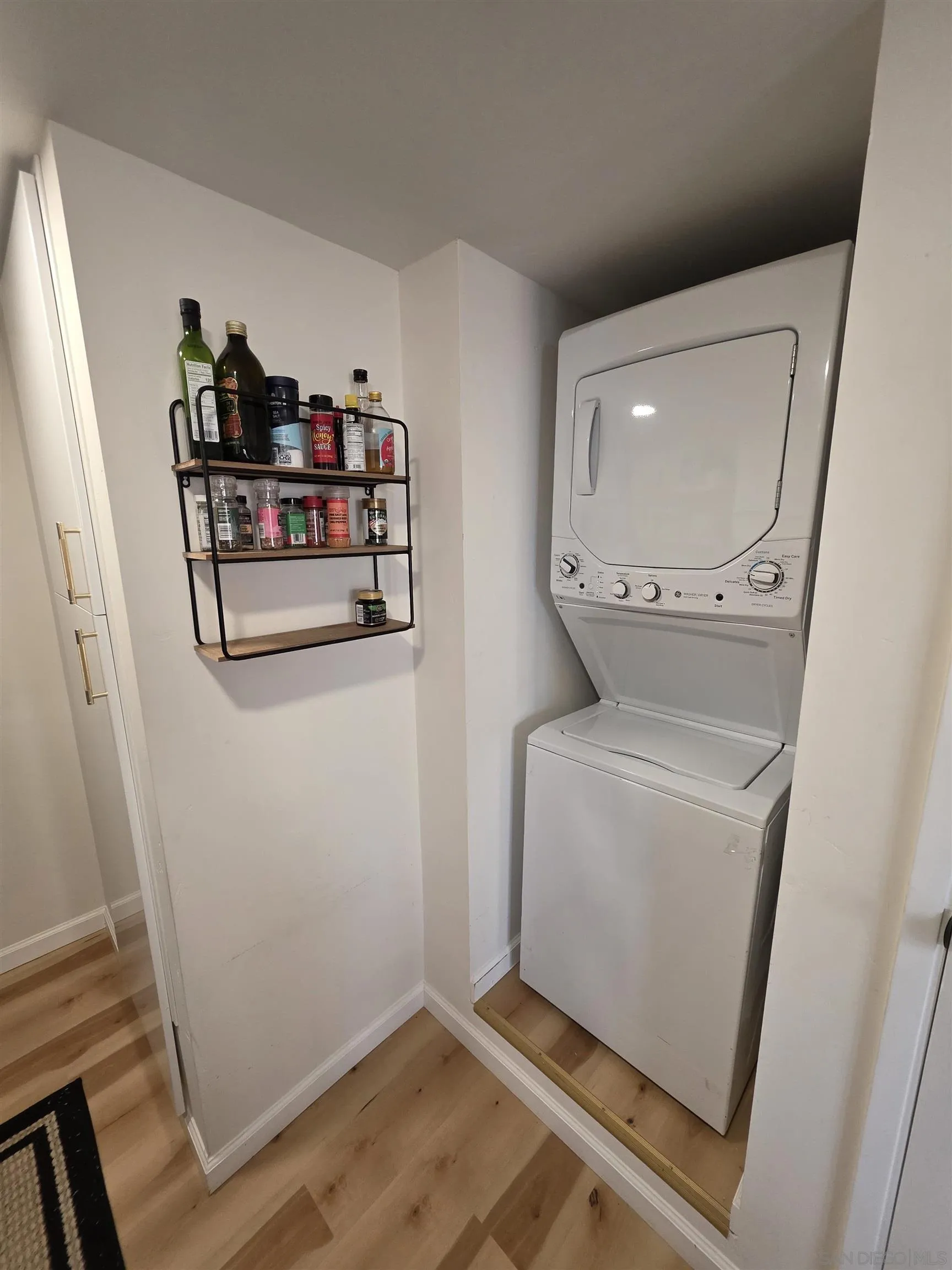 https://cdn.realtyfeed.com/cdn/127/250028907/fe285ff5b3823b6d3874dd5470449473.webp