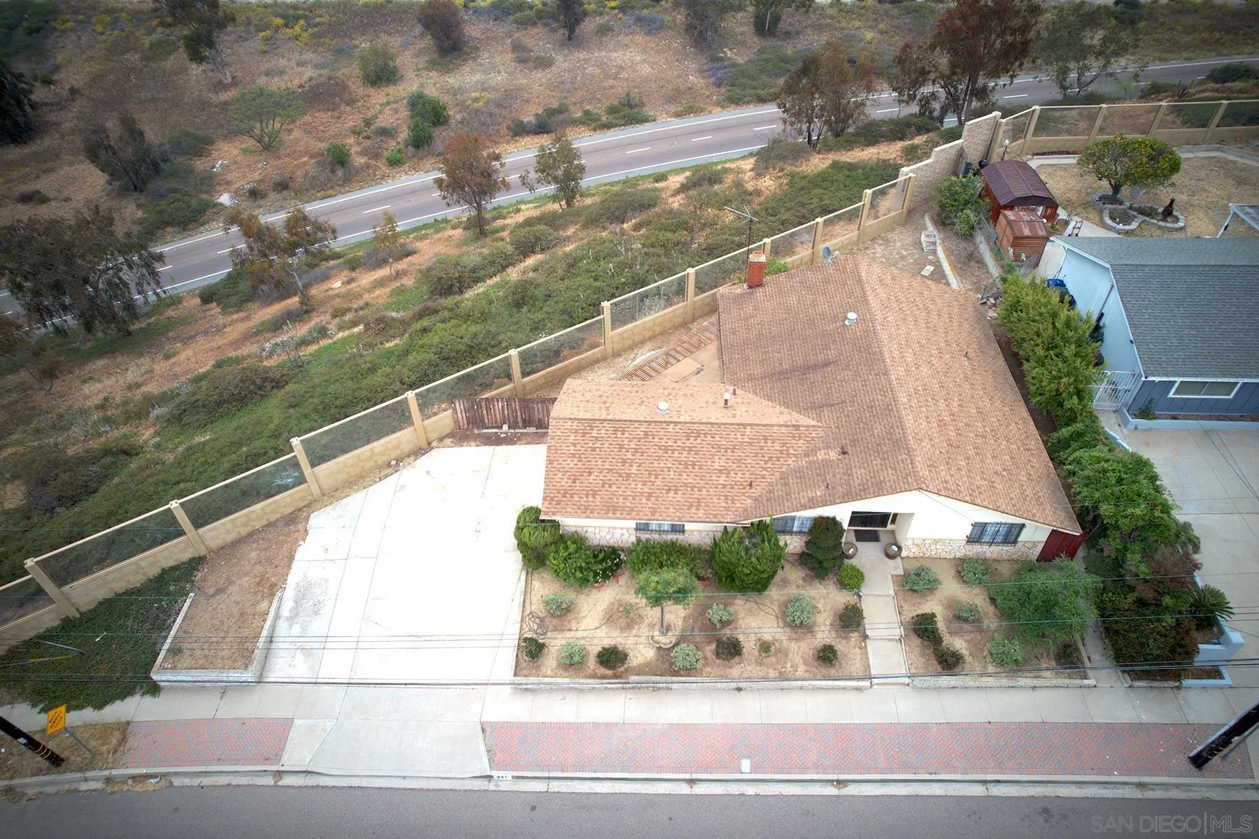 https://cdn.realtyfeed.com/cdn/127/250028929/09cab82f7c699b1a2461a3f8428cca9f.webp