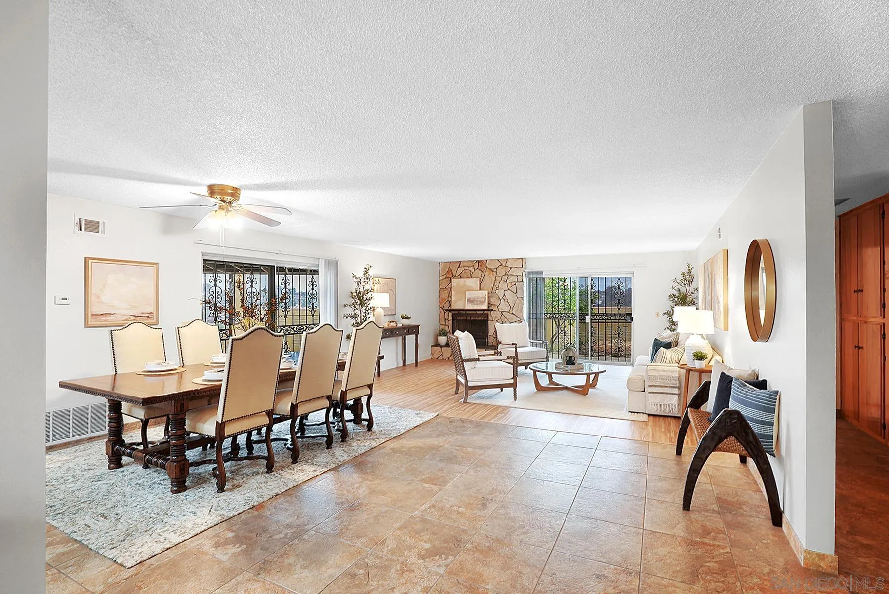 https://cdn.realtyfeed.com/cdn/127/250028929/7e4e49f2e07e7dbde9a54f42fccc4ffb.webp