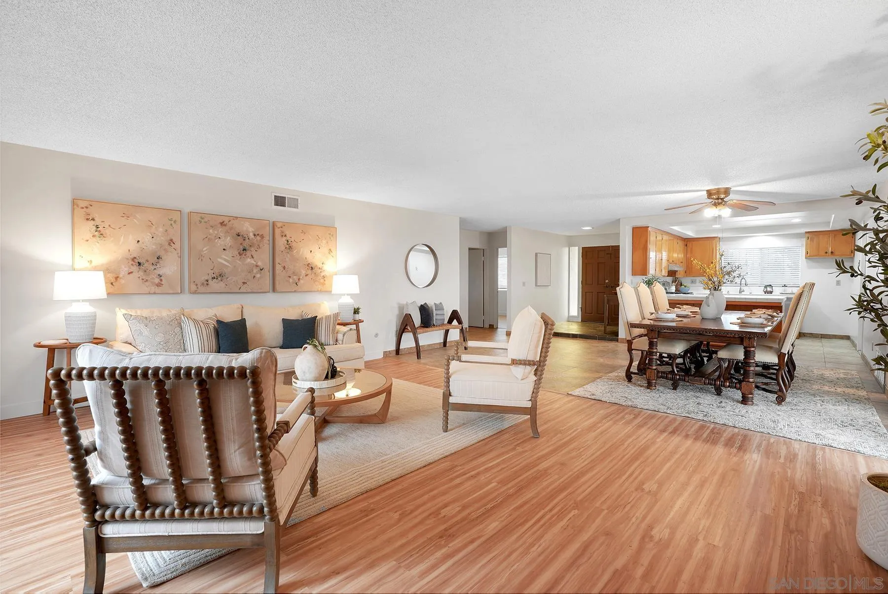 https://cdn.realtyfeed.com/cdn/127/250028929/d29e7b4c27a4f7137b0d622a47213850.webp