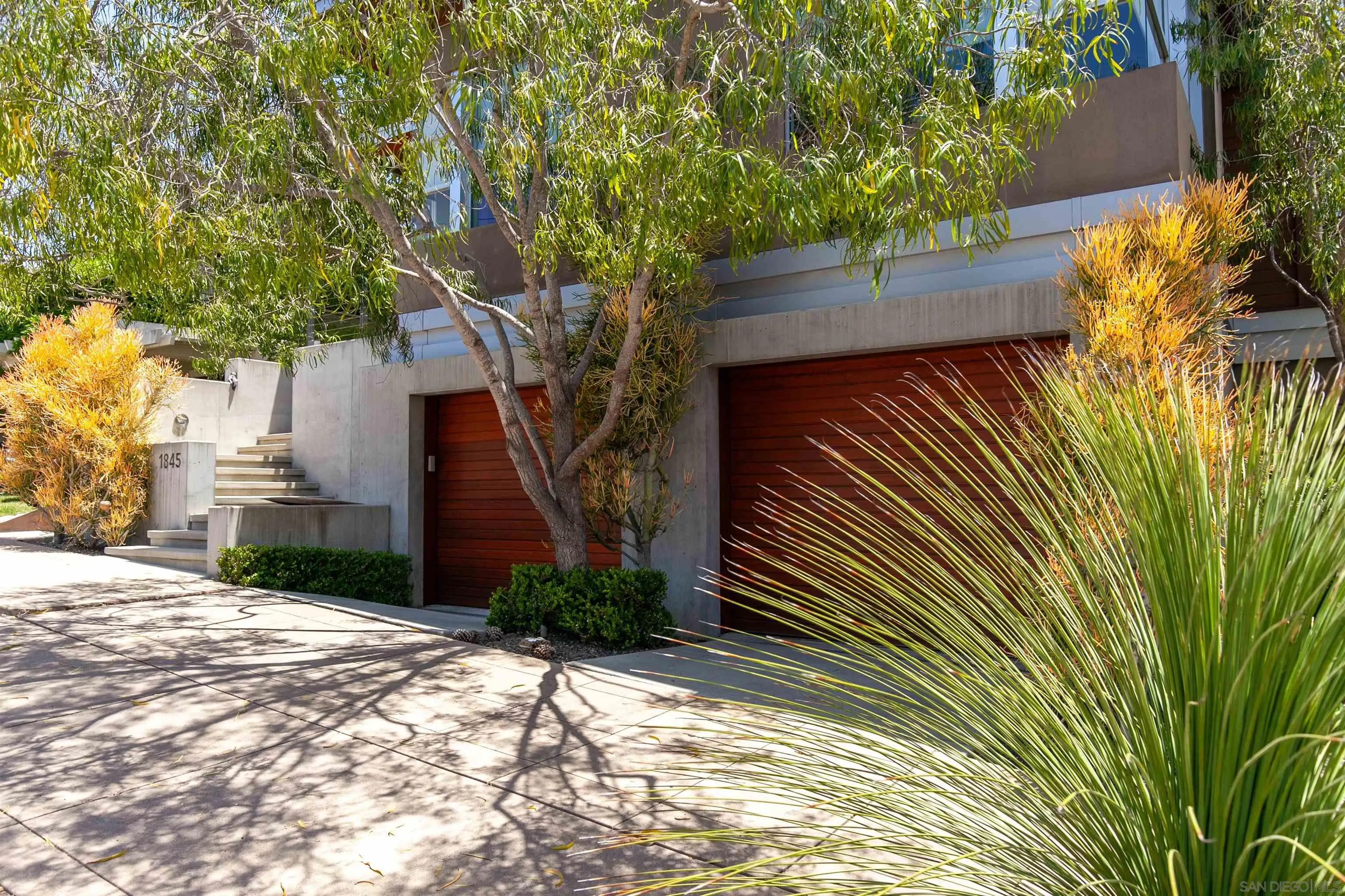https://cdn.realtyfeed.com/cdn/127/250028934/81aae4de5a839ebaec7252175d7cd724.webp