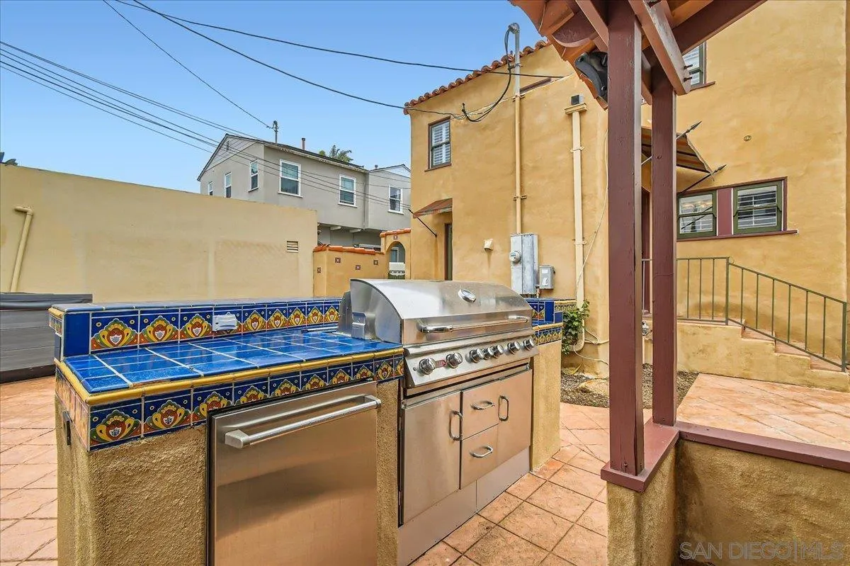 https://cdn.realtyfeed.com/cdn/127/250028958/1c79f40e742ea39901d7f1dc0d64938c.webp