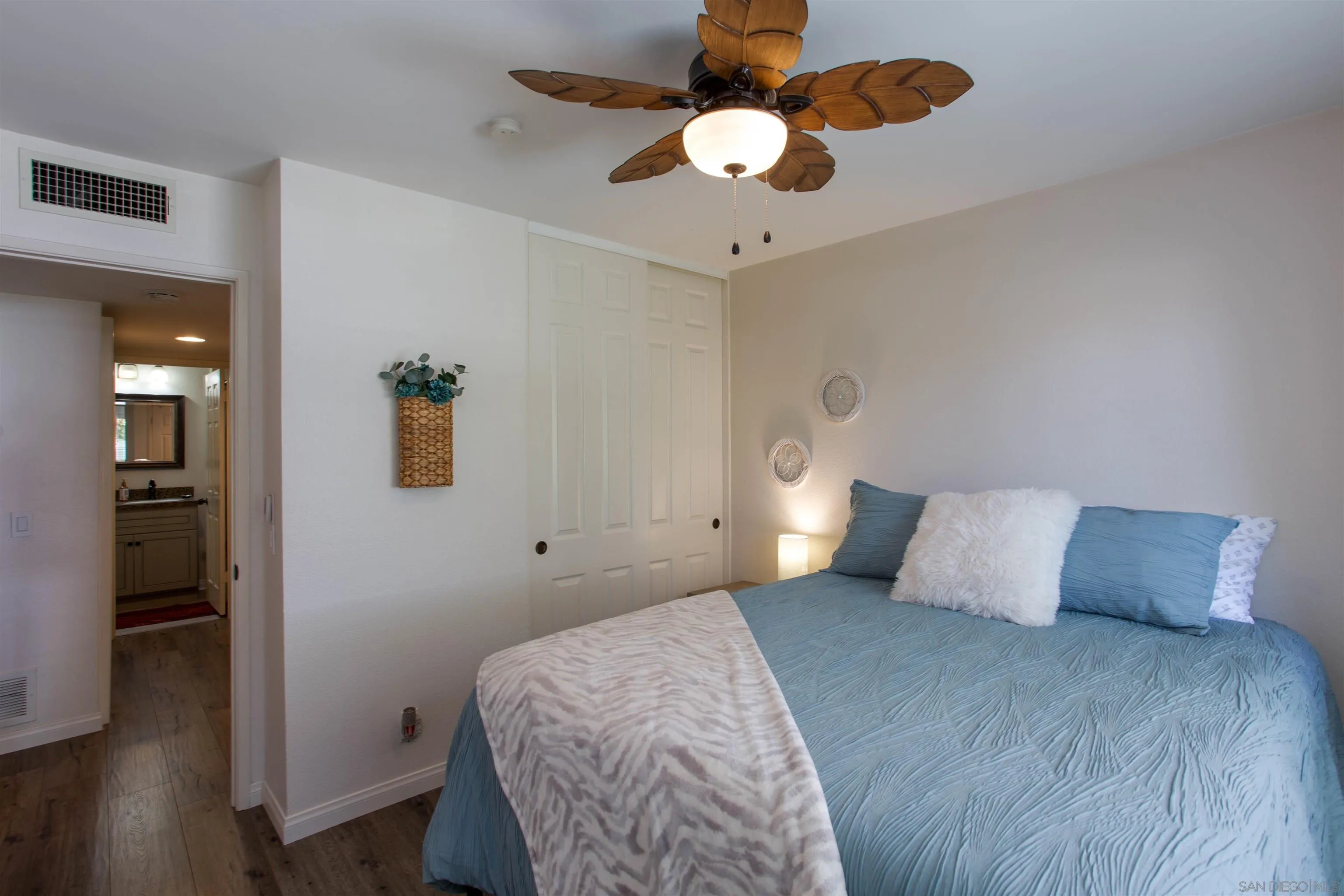 Photo #11: 250028960 Listing: Photo #11