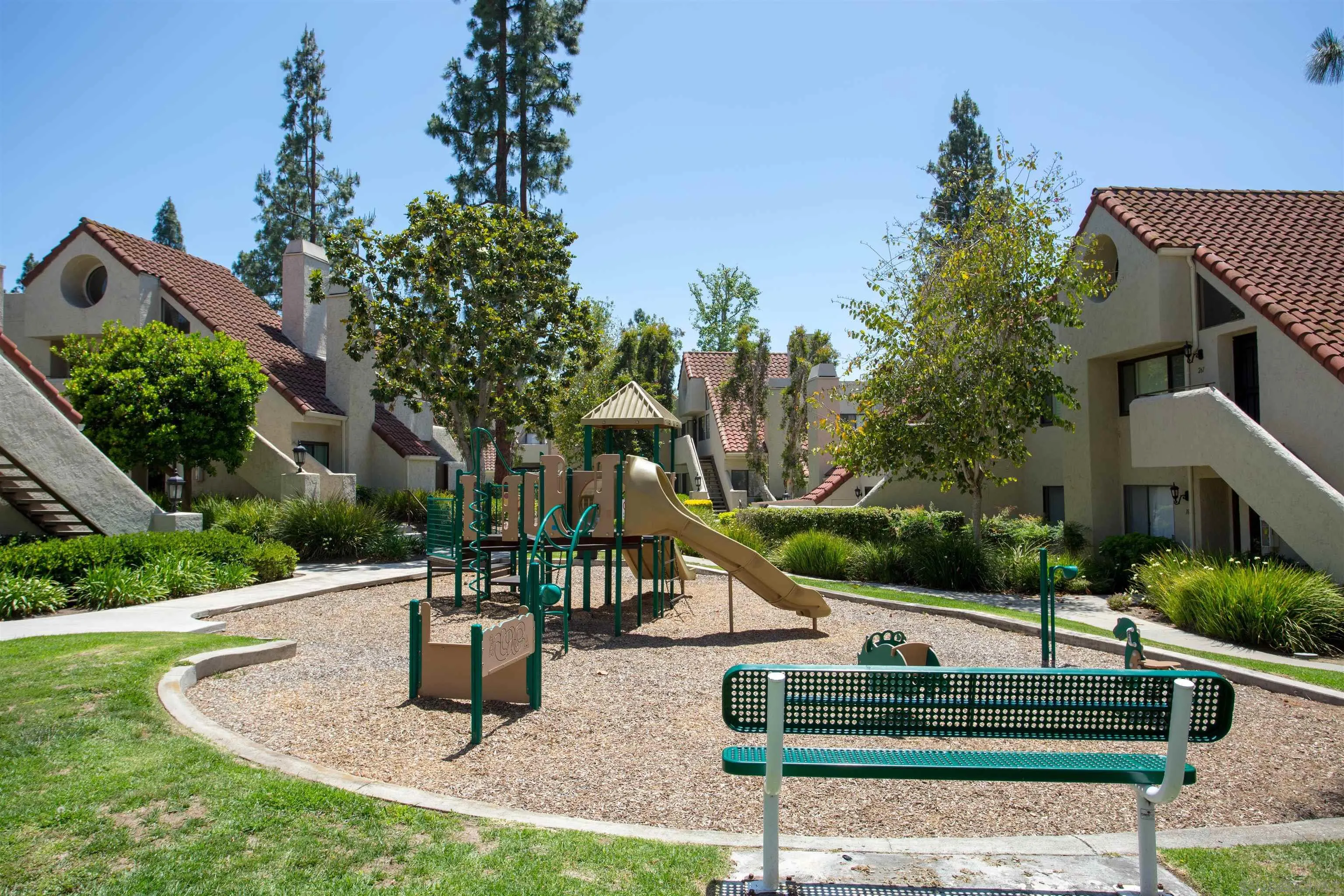 Photo #24: 250028960 Listing: Photo #24