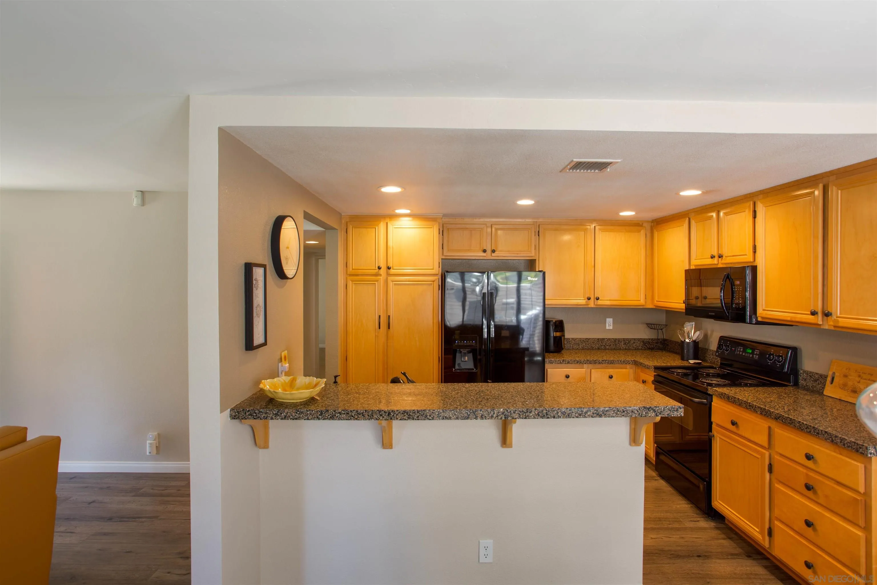 Photo #18: 250028960 Listing: Photo #18