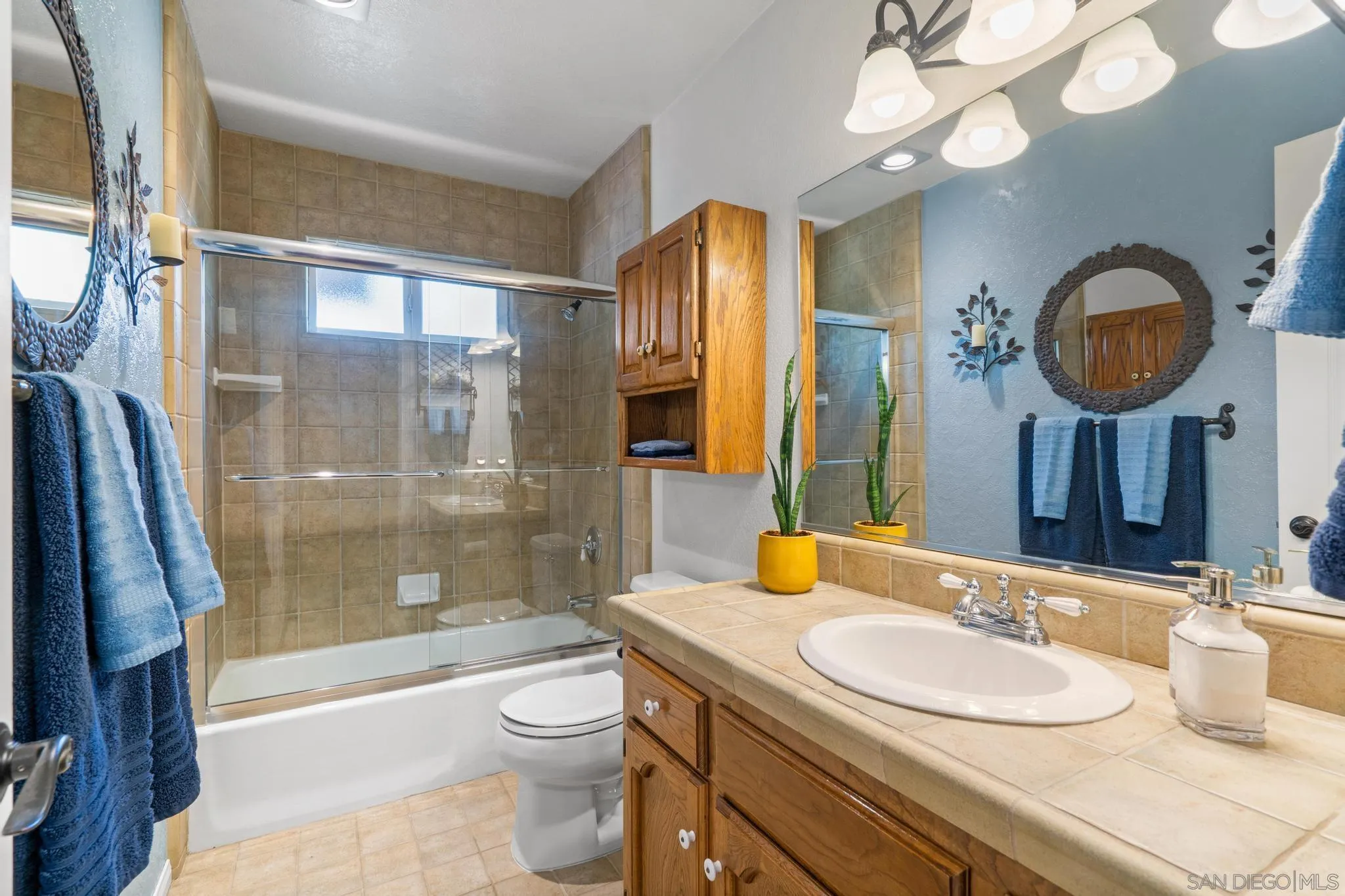 https://cdn.realtyfeed.com/cdn/127/250028982/ebc05de80c7d7d0e5bbe1720f8b5d109.webp