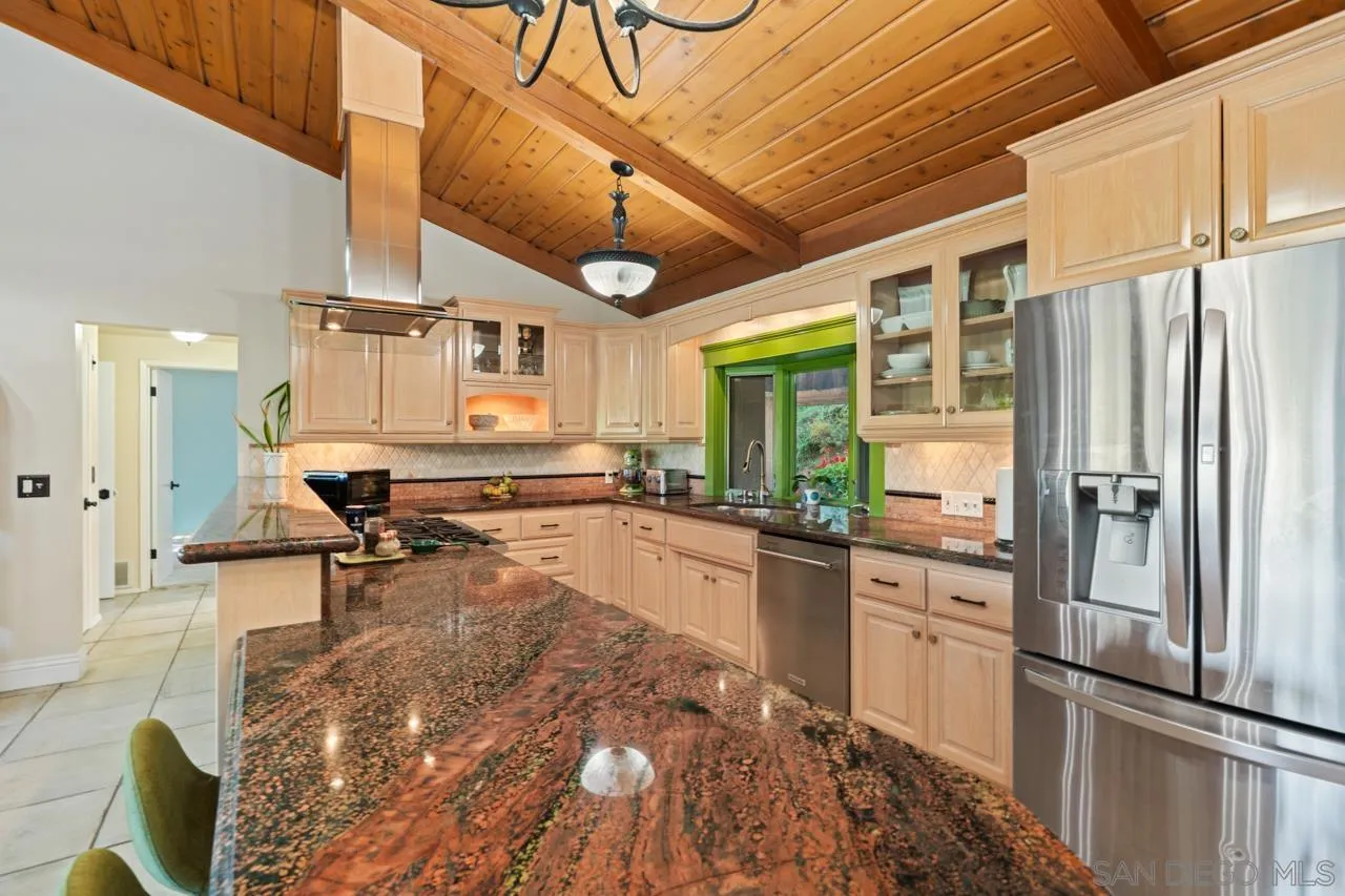 https://cdn.realtyfeed.com/cdn/127/250028989/83c17fbc0a060648fce8f647f0397a44.webp