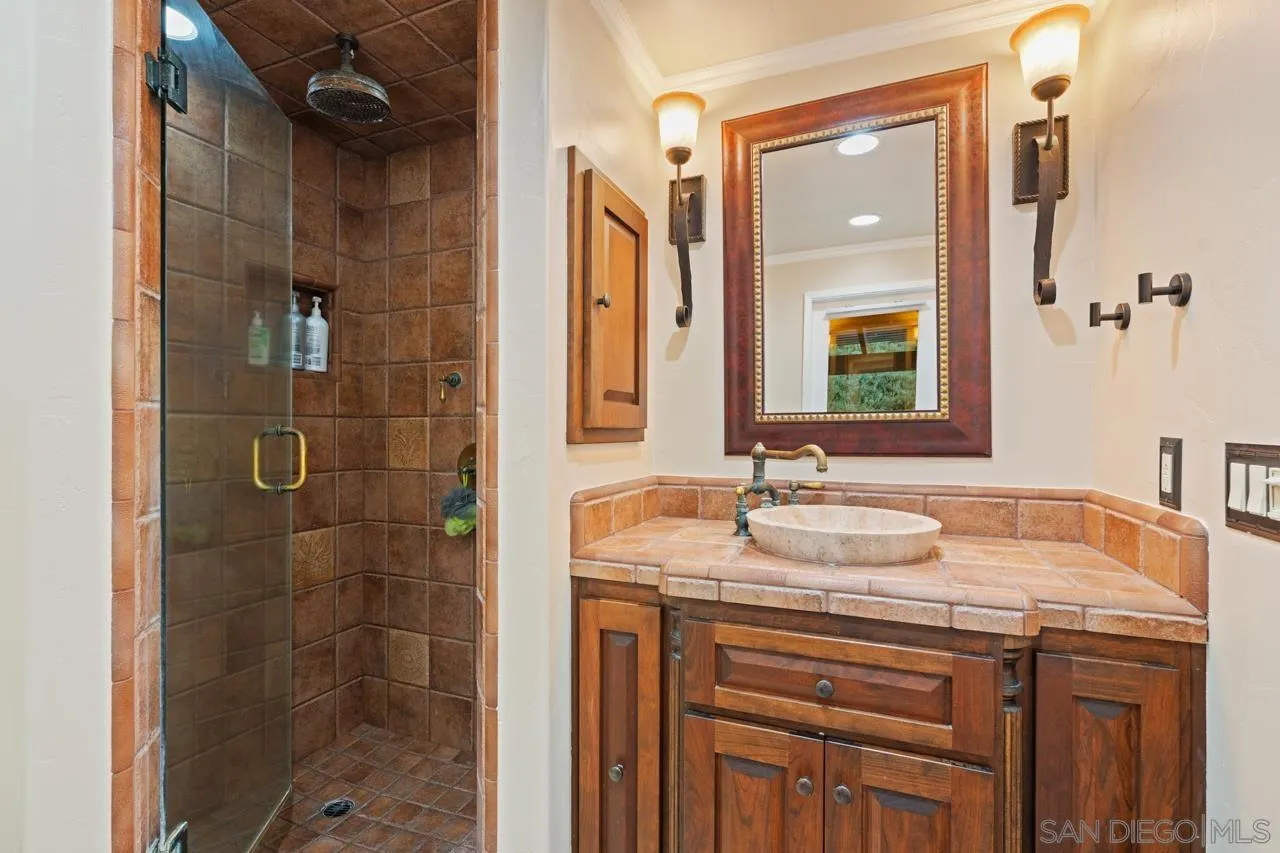 https://cdn.realtyfeed.com/cdn/127/250028989/9f96641bafbce27d41daf2b51ed3476f.webp