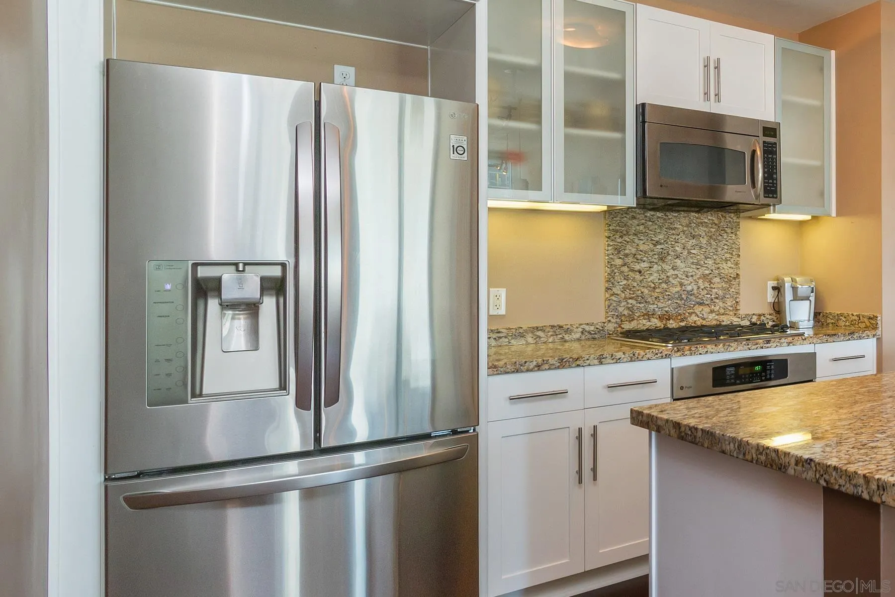 Photo #8: 250029078 Listing: Photo #8