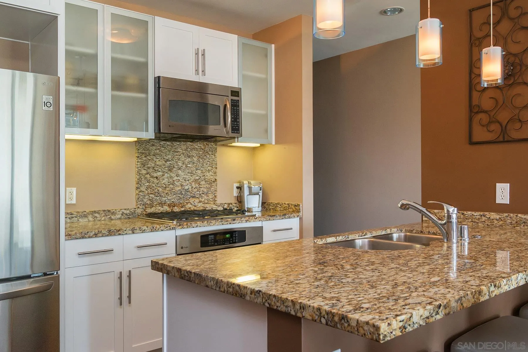 Photo #9: 250029078 Listing: Photo #9