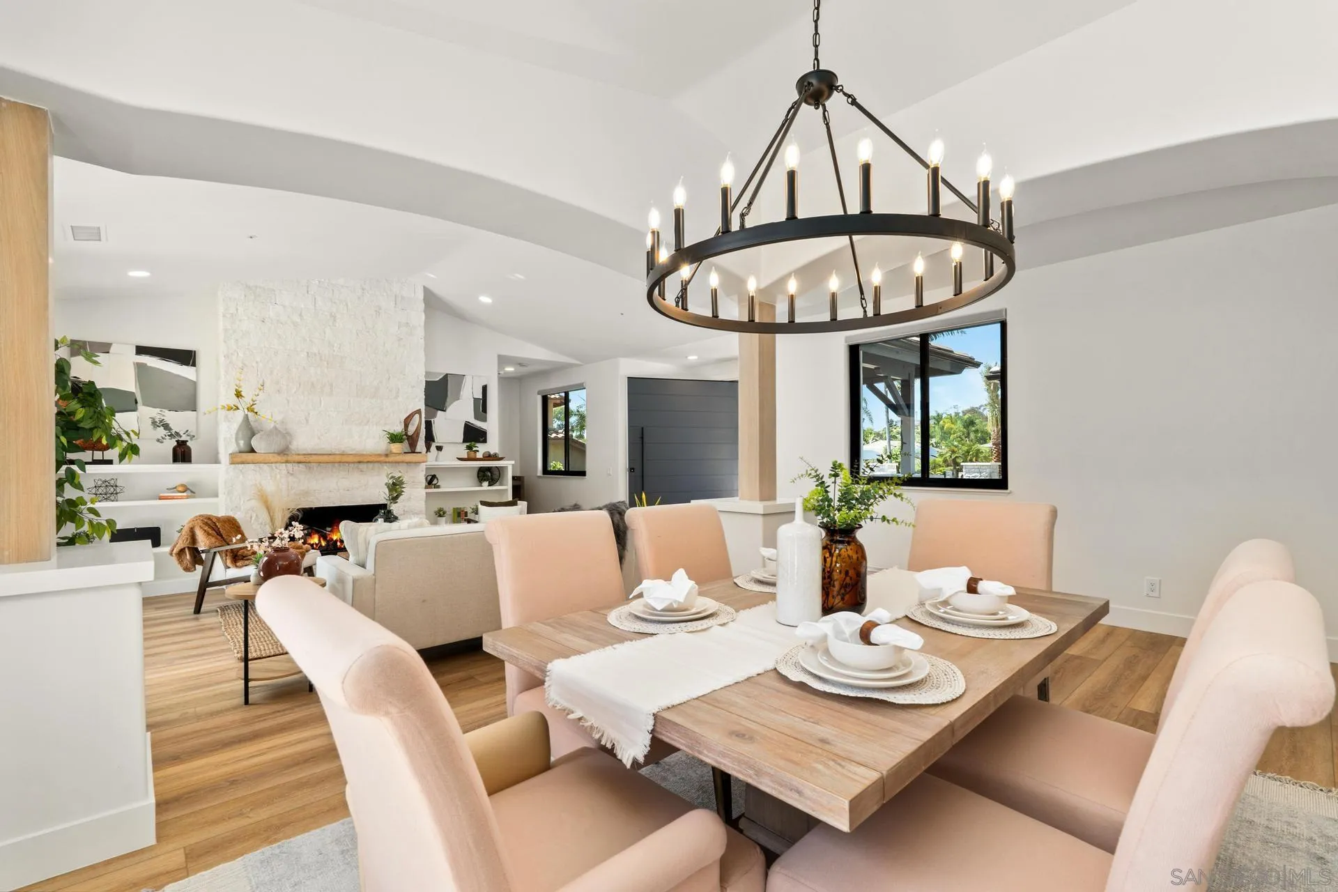 https://cdn.realtyfeed.com/cdn/127/250029080/6cde3d619e4f41cf8bbe494c55cc7b26.webp