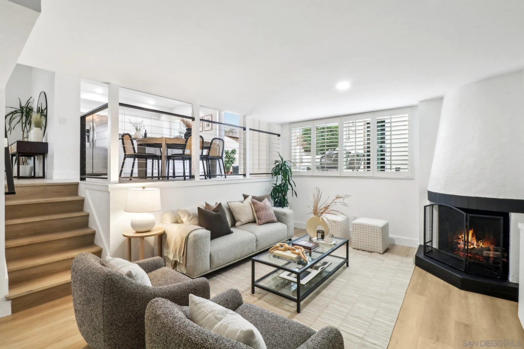 Photo #3: 250029083 Listing 